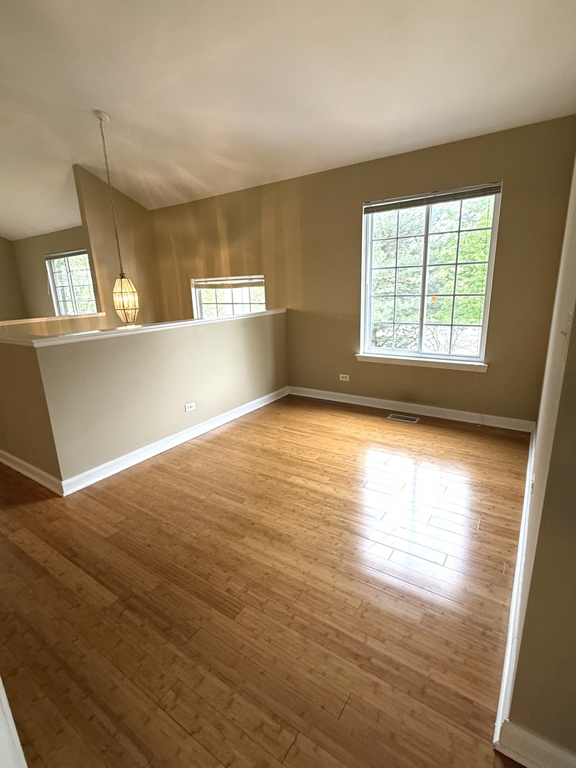 2419 Oakfield Court #2419, Aurora, IL 60503