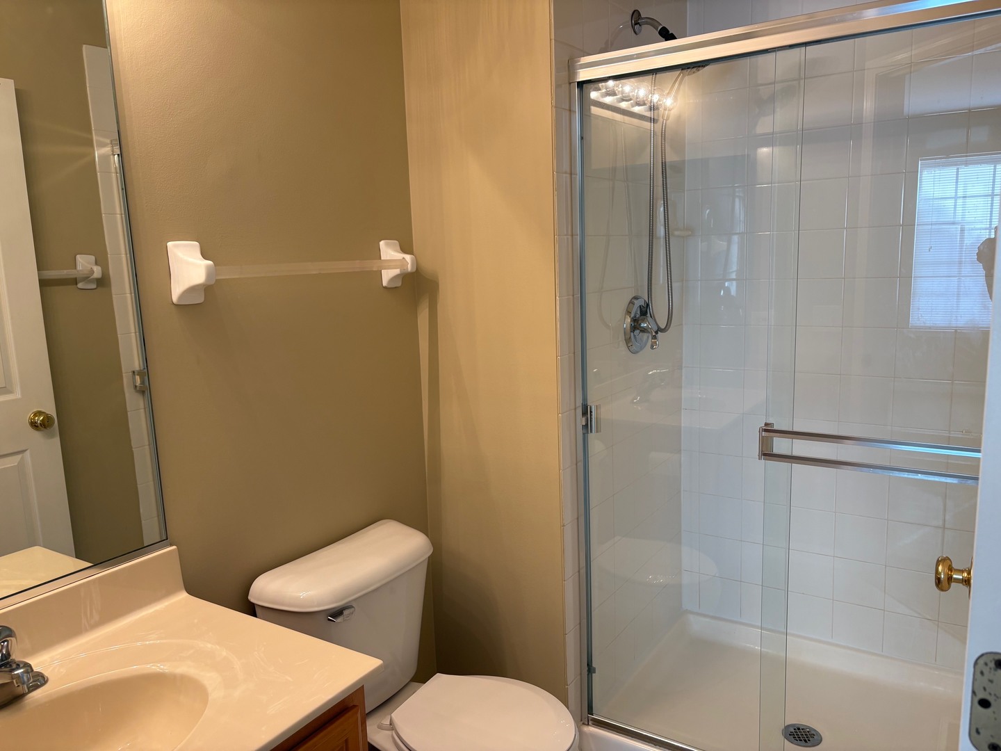 2419 Oakfield Court #2419, Aurora, IL 60503