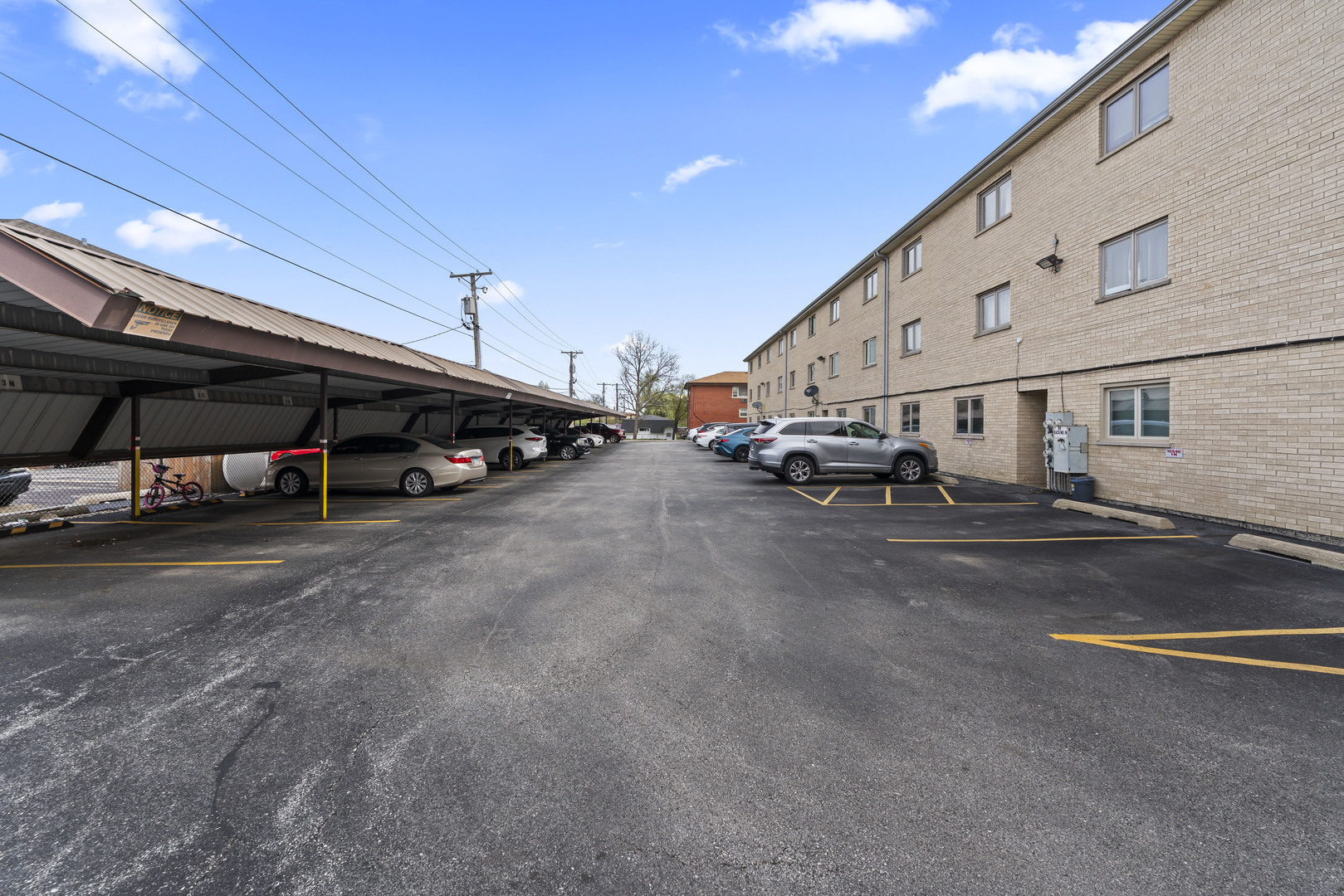 10538 Central Avenue #2S, Chicago Ridge, IL 60415