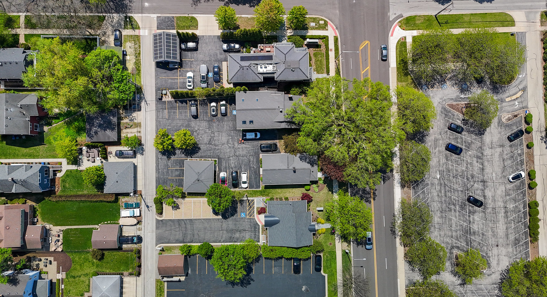 610 N Washington Street #2-1, Naperville, IL 60563