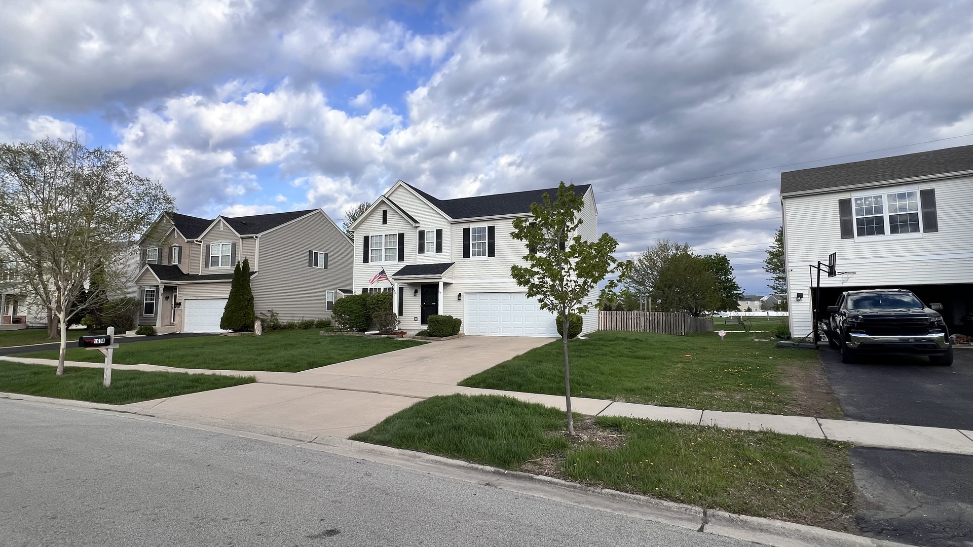 1608 HAWTHORNE RIDGE Drive, Plainfield, IL 60586