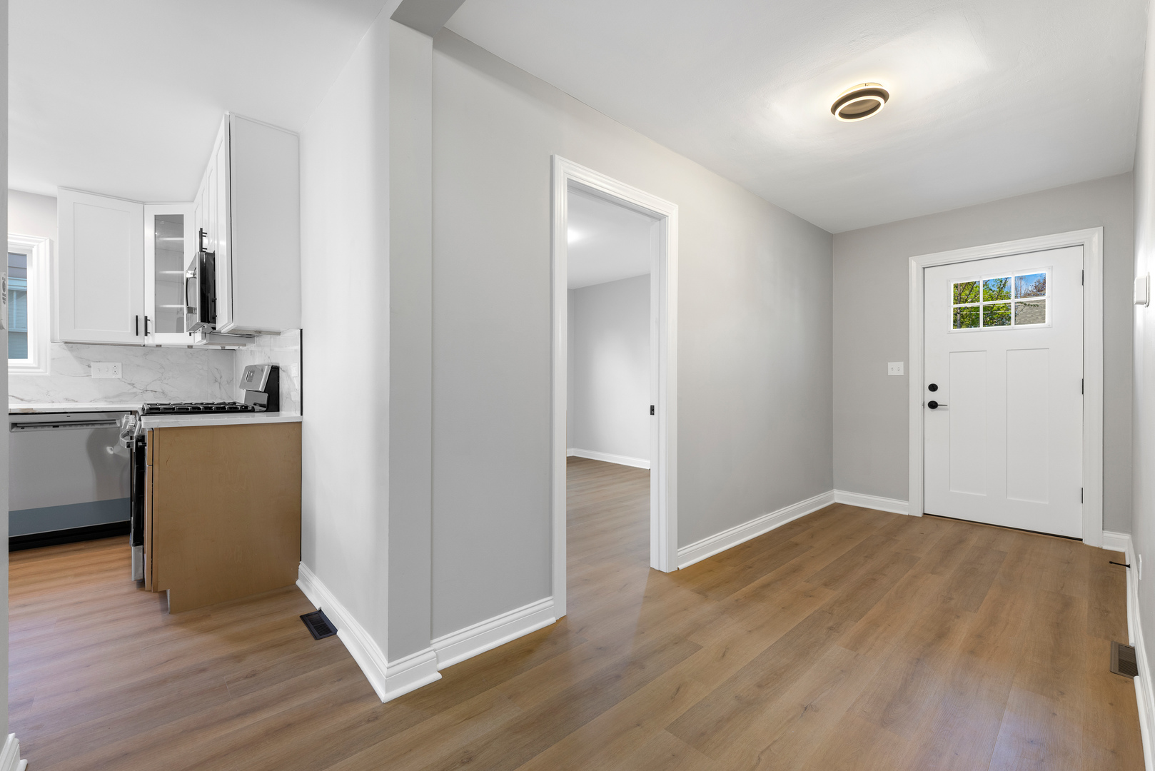 22 N 12th Street, St. Charles, IL 60174