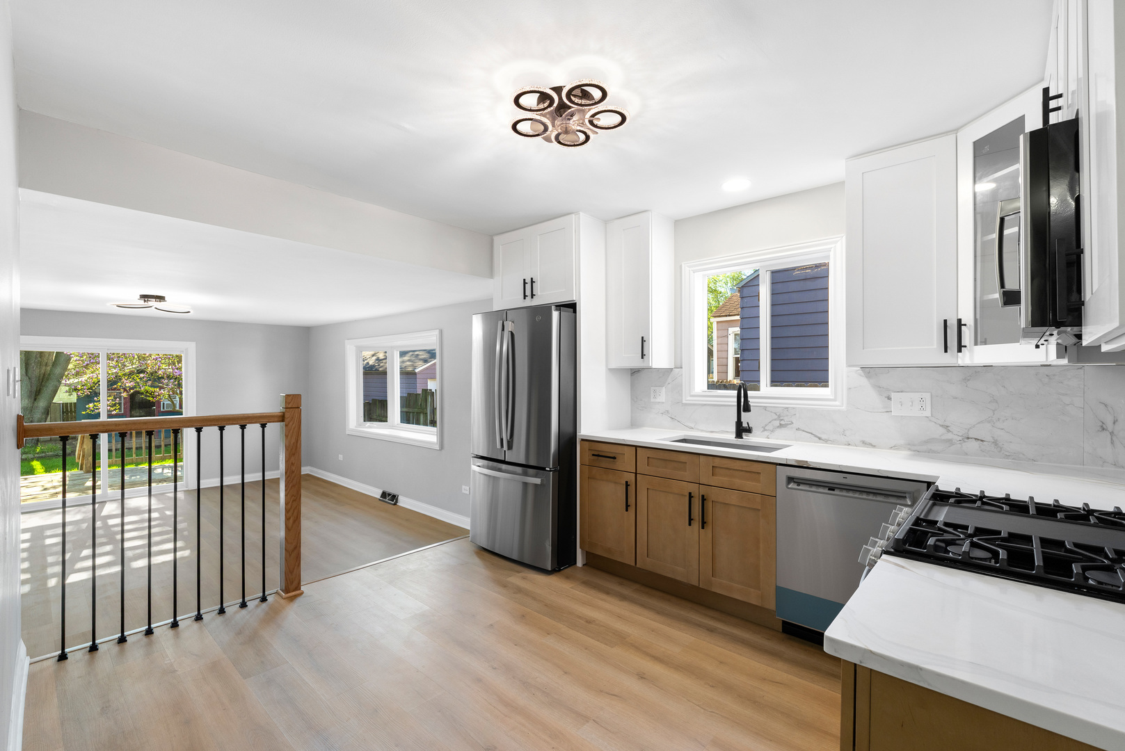 22 N 12th Street, St. Charles, IL 60174