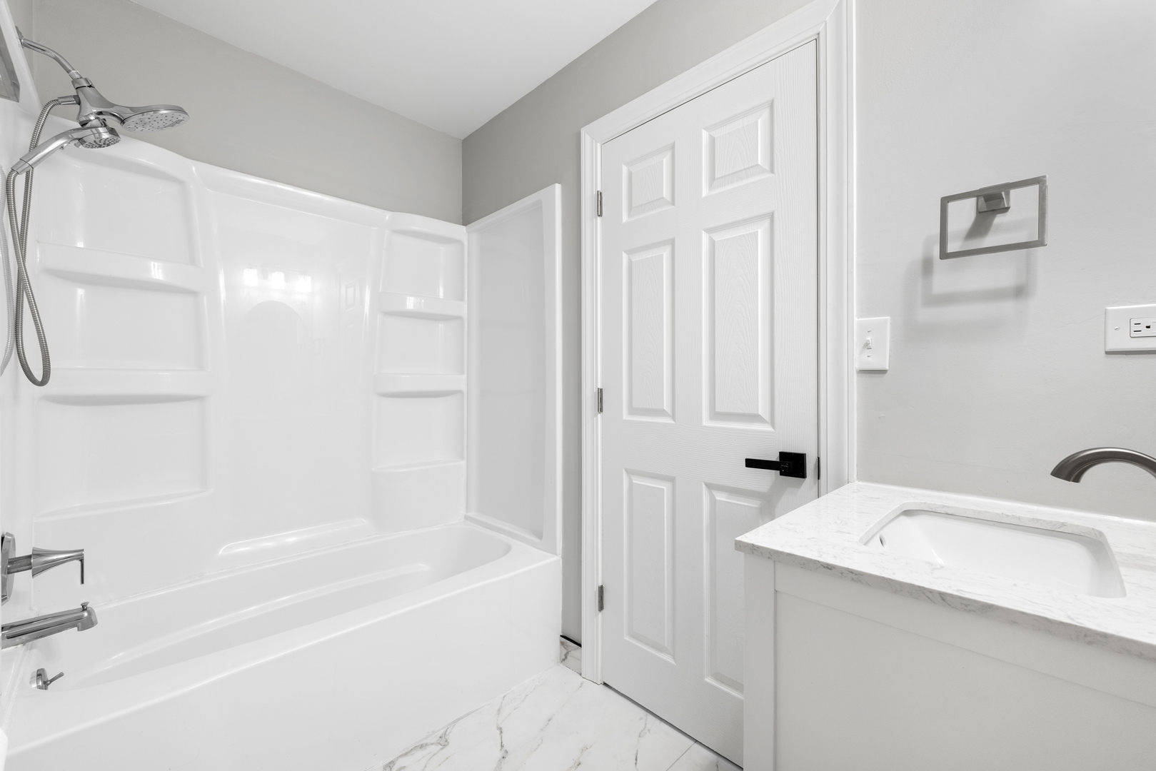 22 N 12th Street, St. Charles, IL 60174