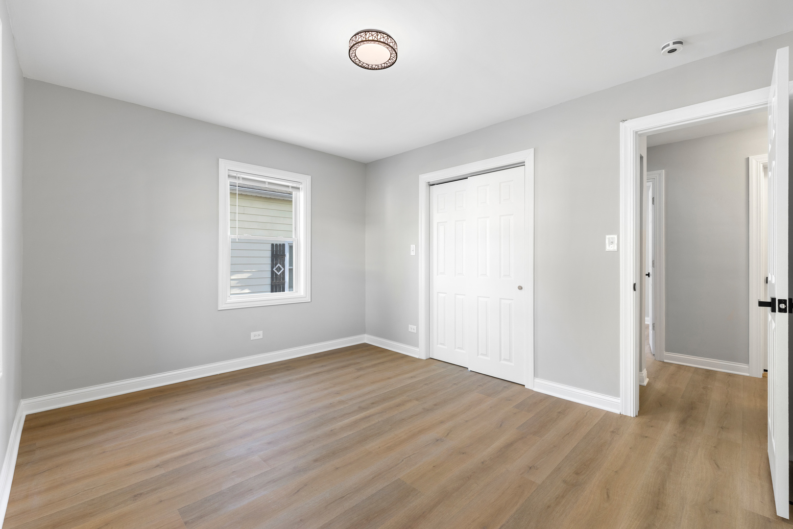 22 N 12th Street, St. Charles, IL 60174