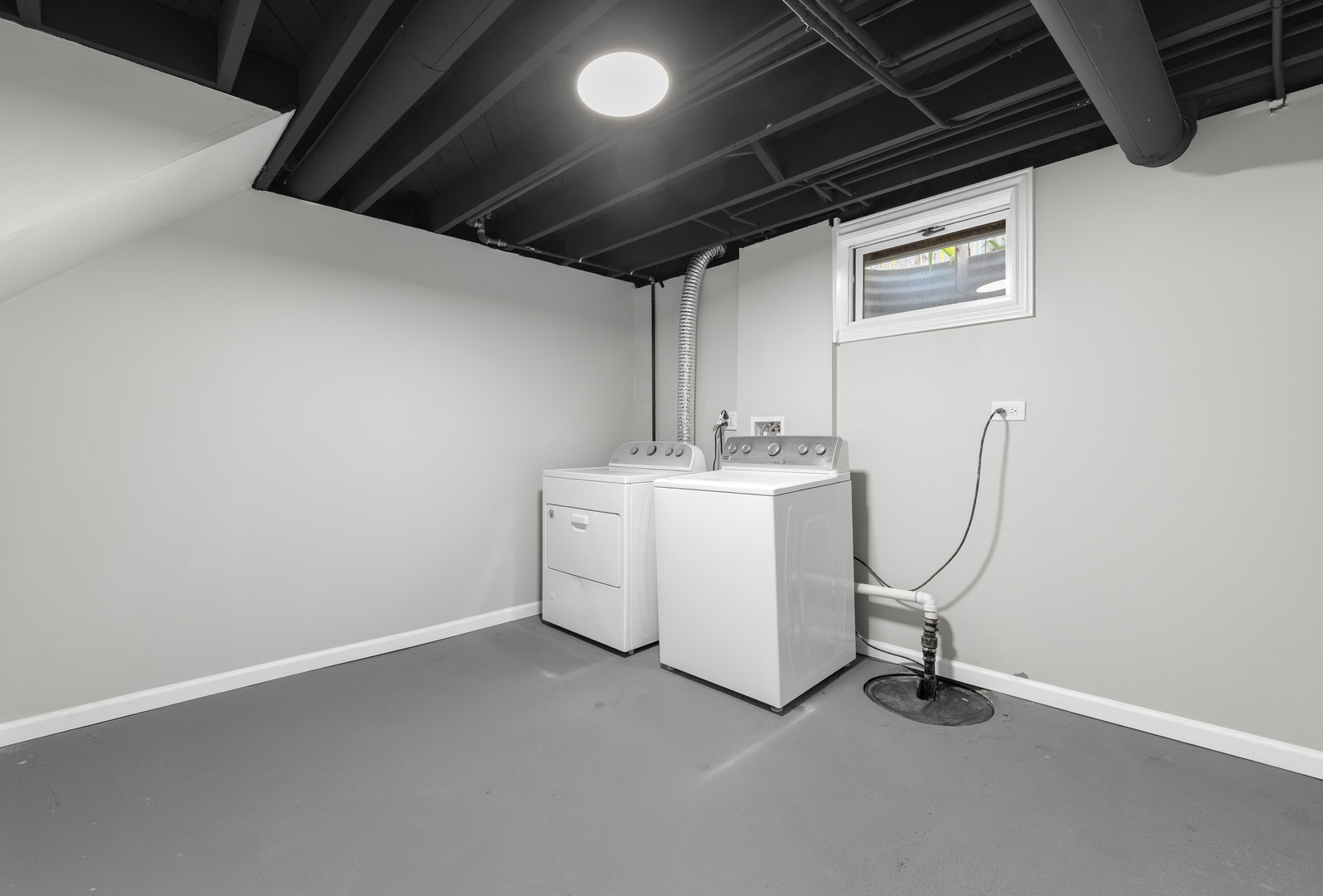 22 N 12th Street, St. Charles, IL 60174