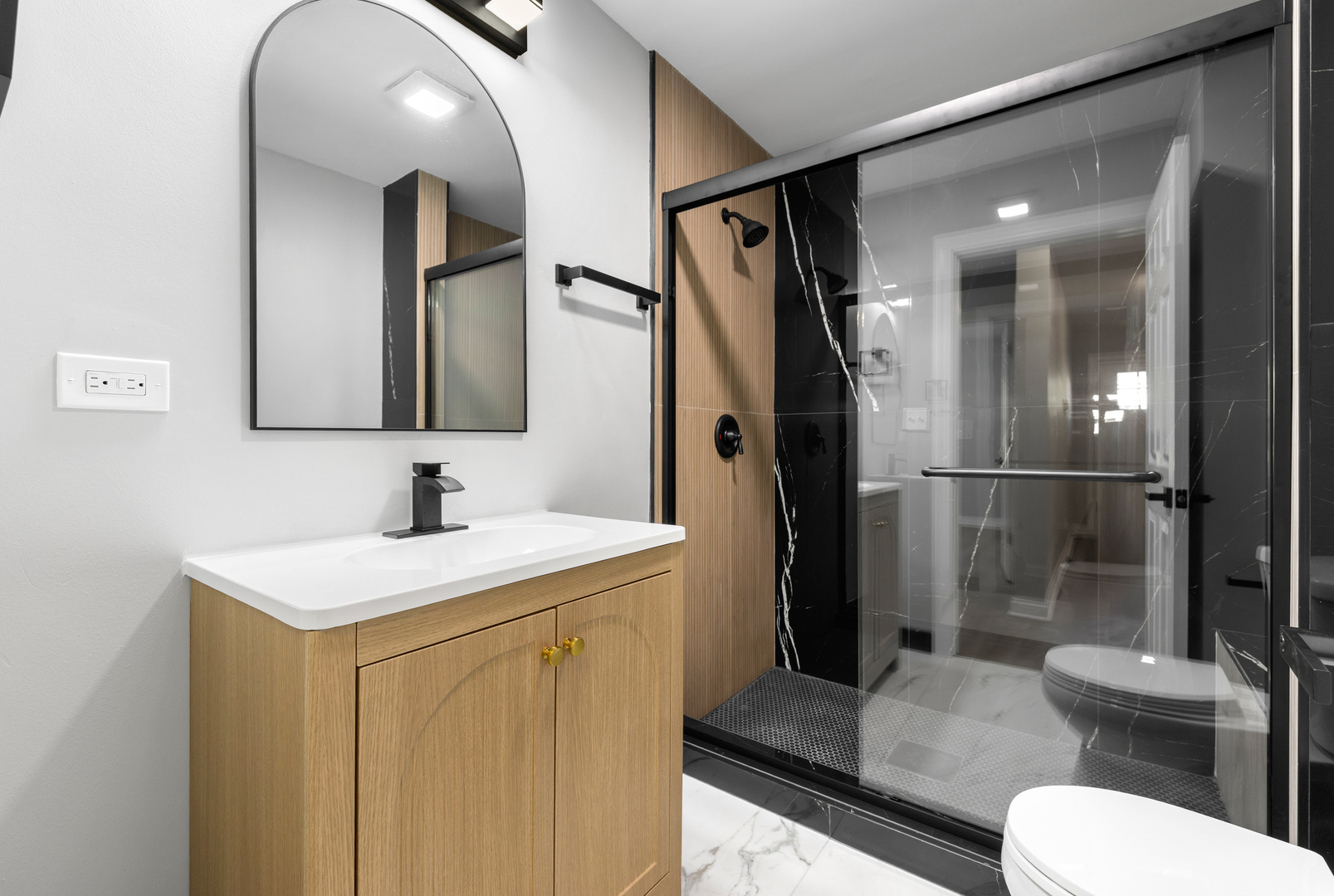 22 N 12th Street, St. Charles, IL 60174