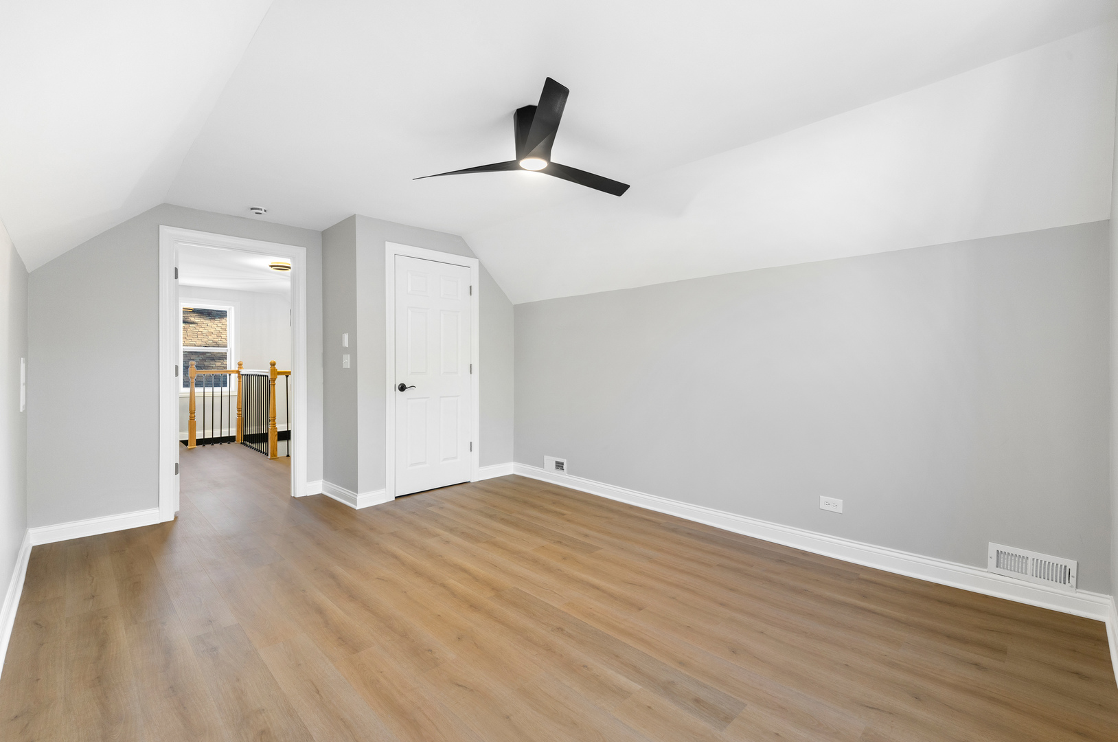 22 N 12th Street, St. Charles, IL 60174