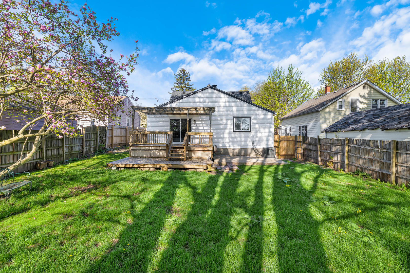 22 N 12th Street, St. Charles, IL 60174