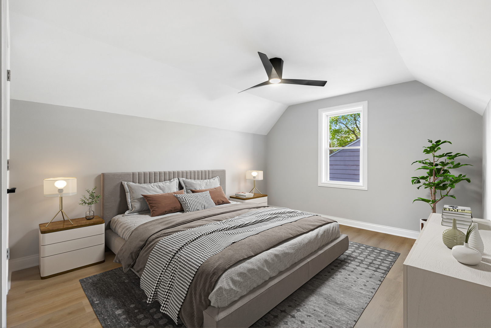 22 N 12th Street, St. Charles, IL 60174