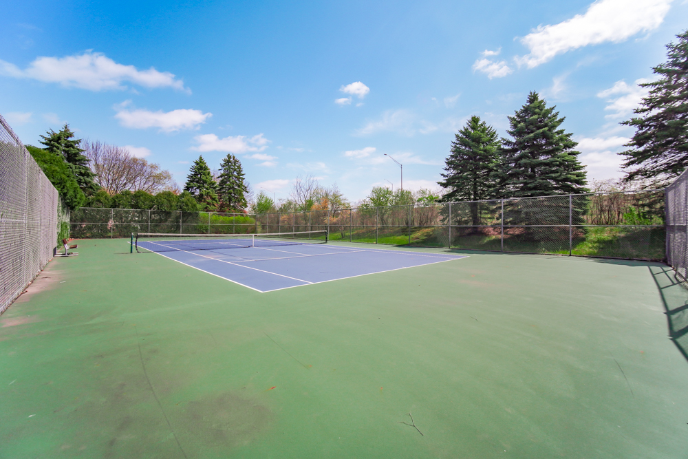 1650 Grove Avenue #A, Schaumburg, IL 60193