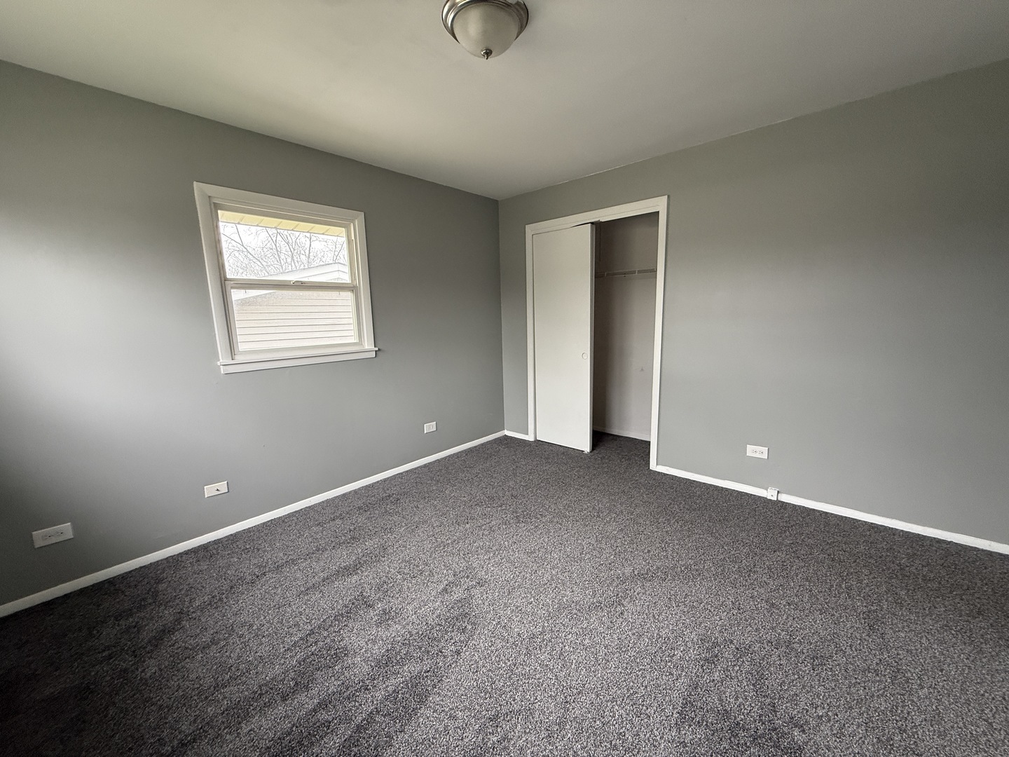 18864 Greenbay Avenue, Lansing, IL 60438