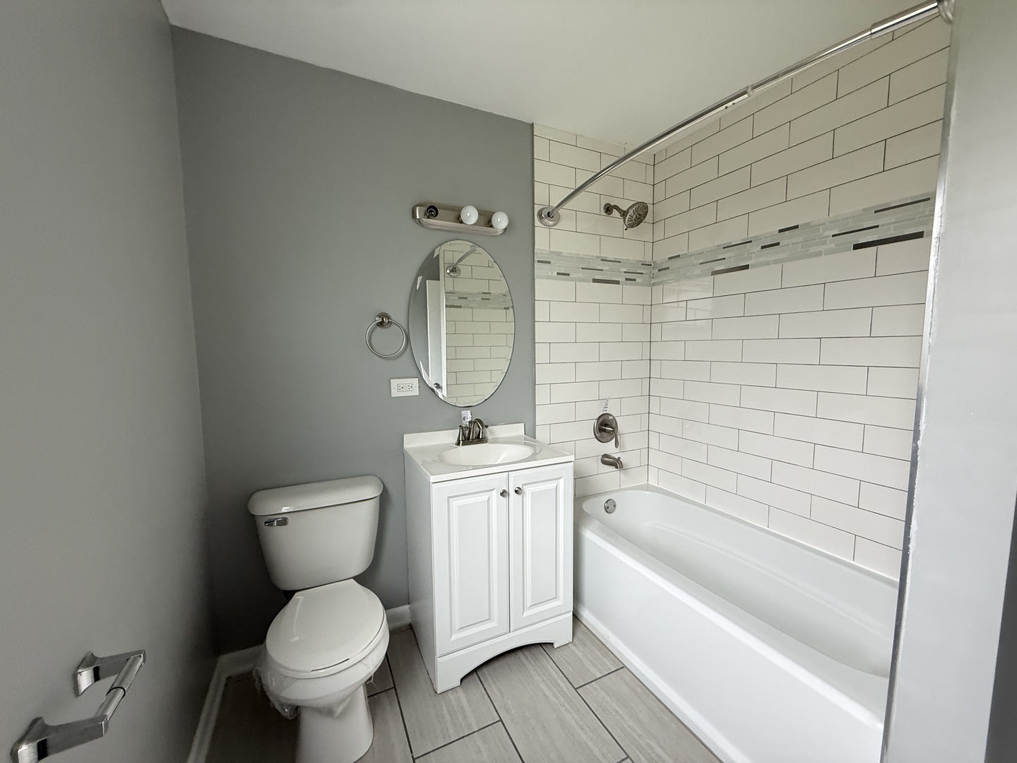 18864 Greenbay Avenue, Lansing, IL 60438