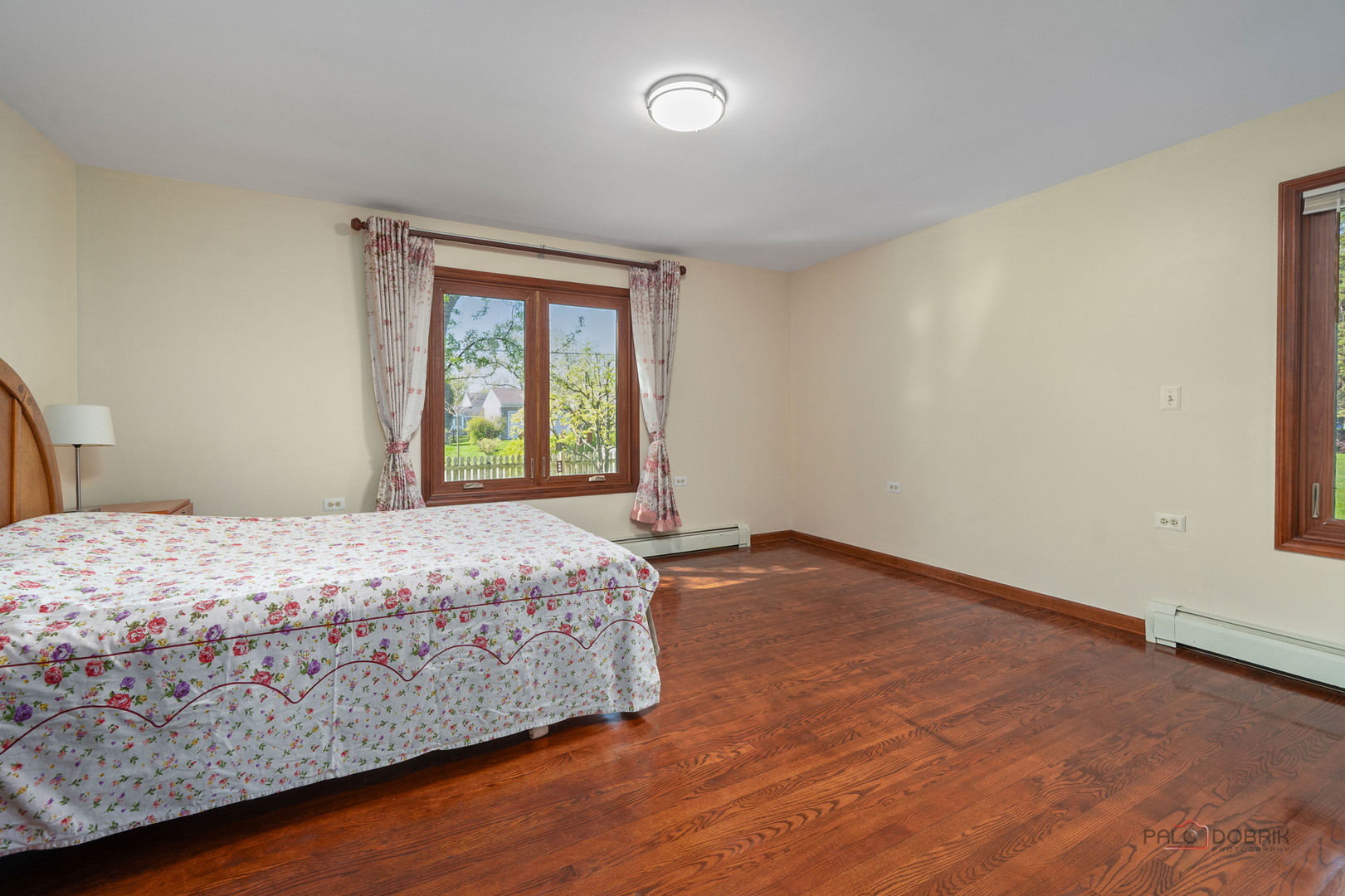 Lake Bluff, IL 60044