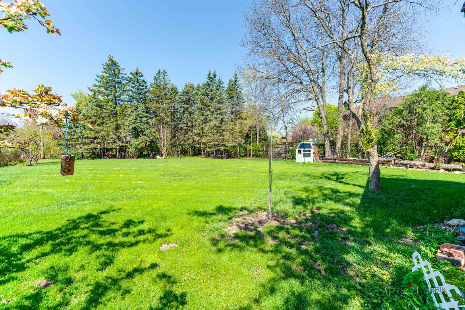 Lake Bluff, IL 60044