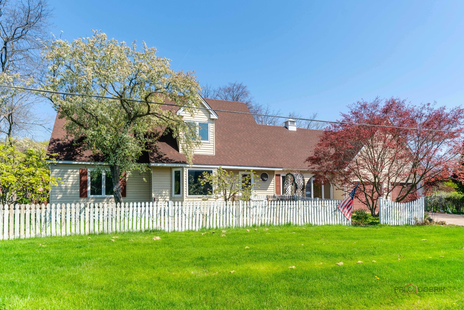 Lake Bluff, IL 60044