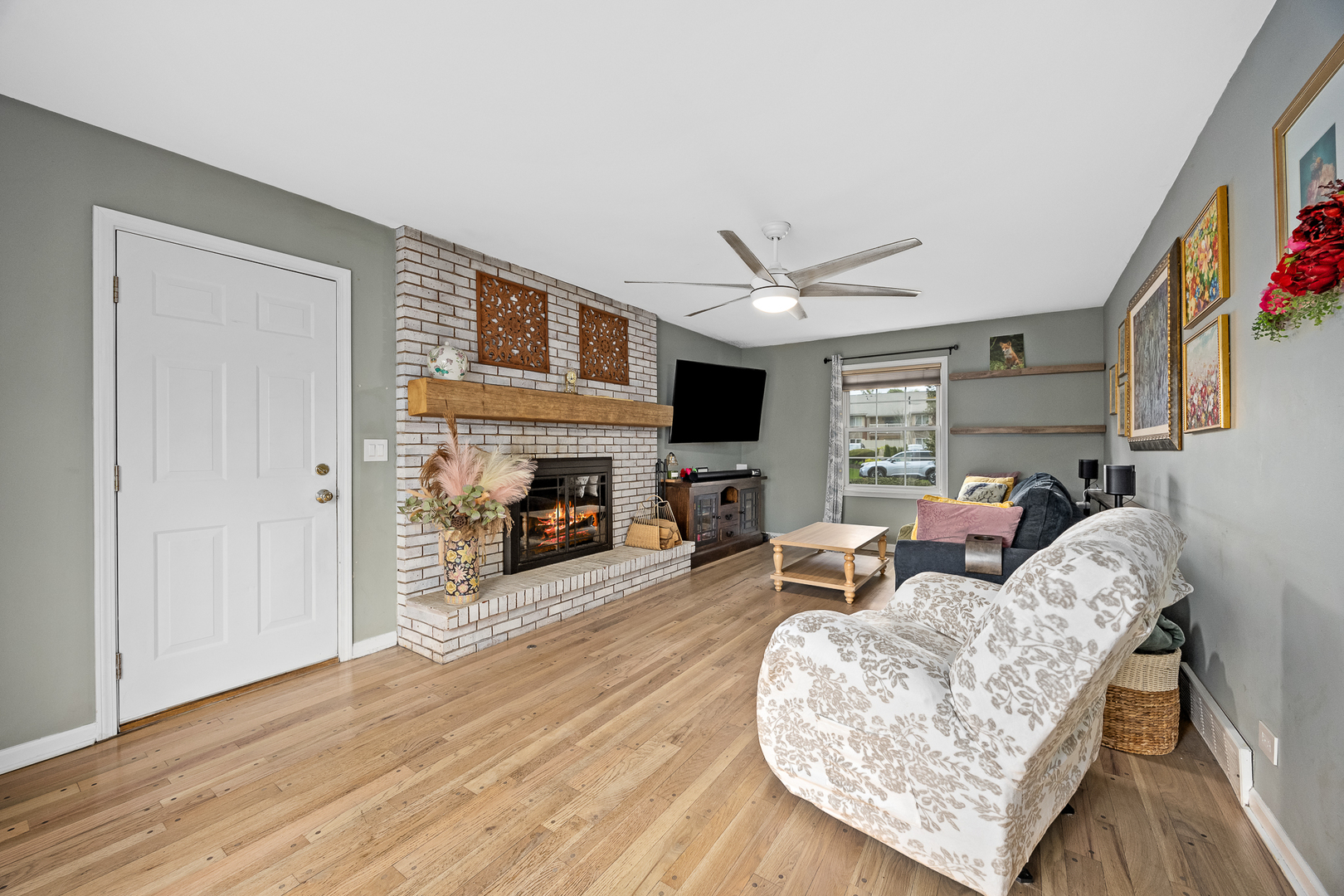 2154 Pepper Valley Drive, Geneva, IL 60134