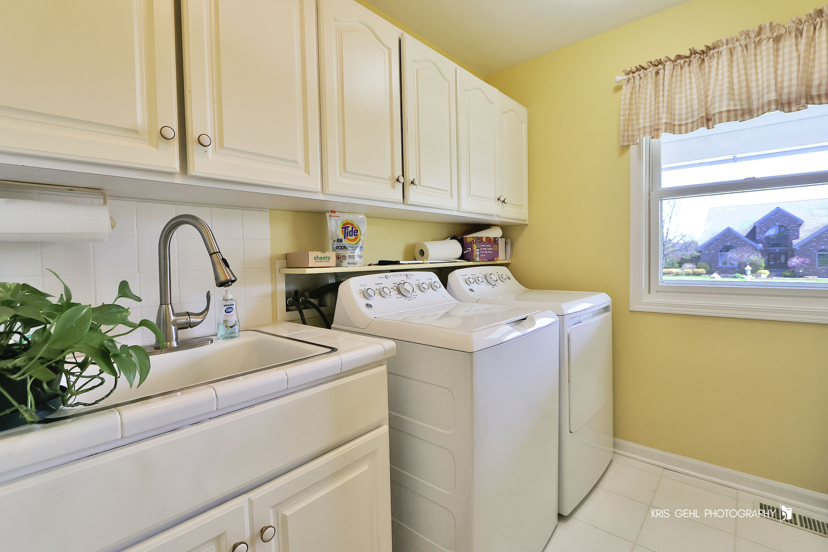 9209 Anthony Lane, Spring Grove, IL 60081