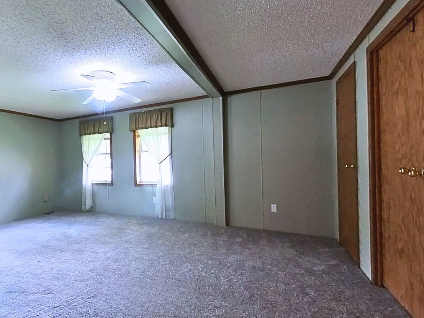 22734 Ravisloe Lane, Frankfort, IL 60423