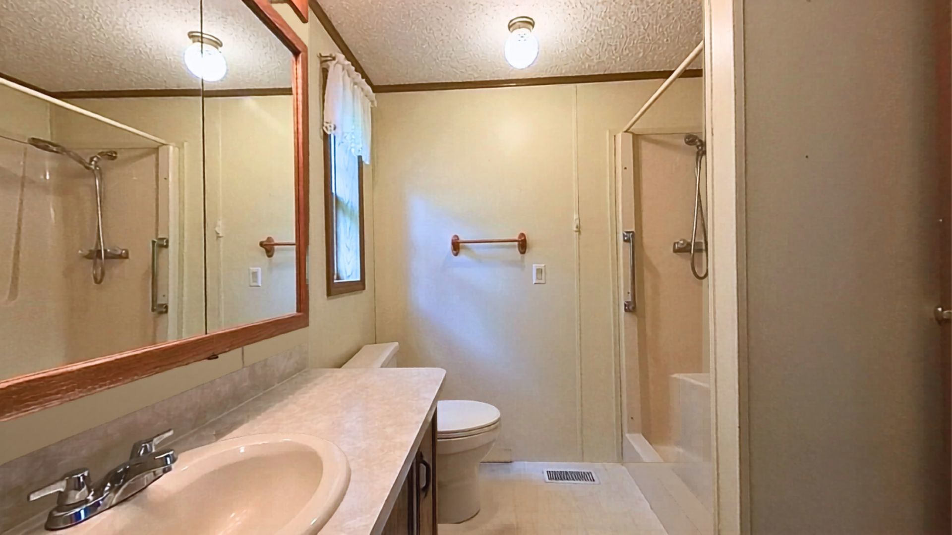 22734 Ravisloe Lane, Frankfort, IL 60423