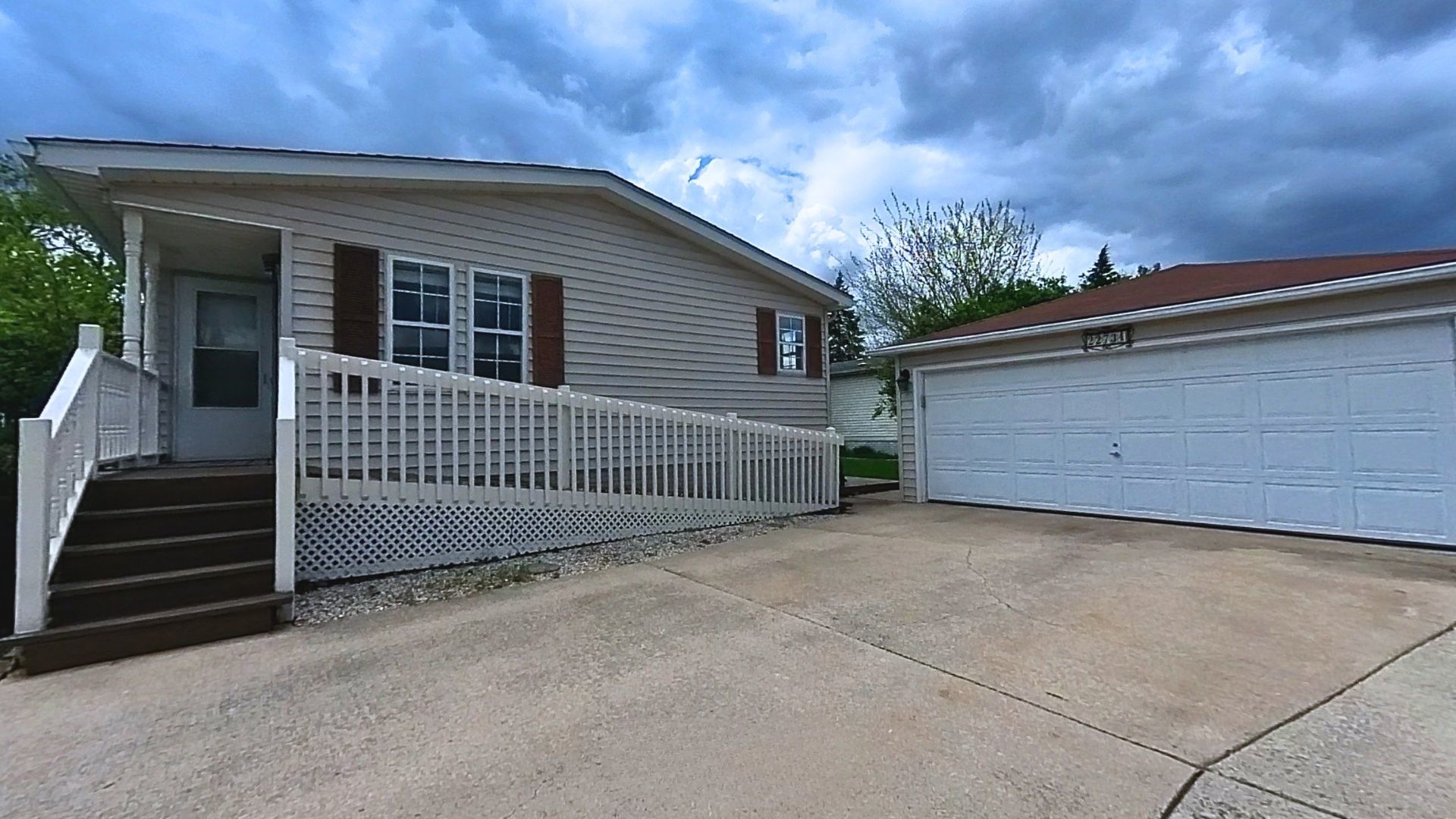 22734 Ravisloe Lane, Frankfort, IL 60423