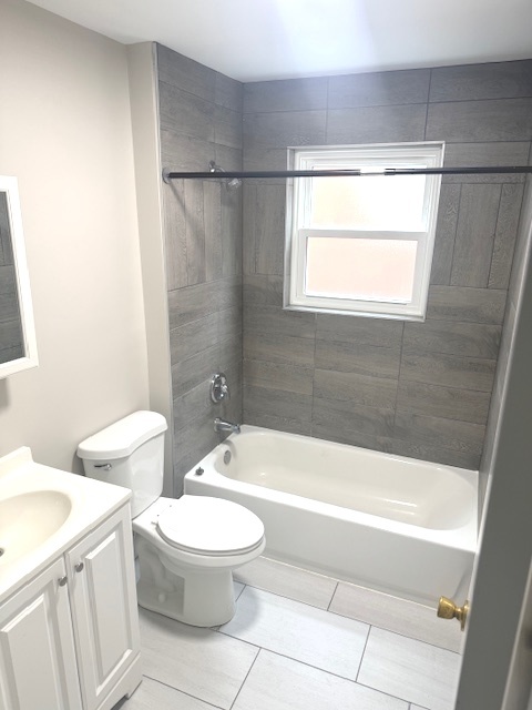 18006 Wentworth Avenue #5, Lansing, IL 60438