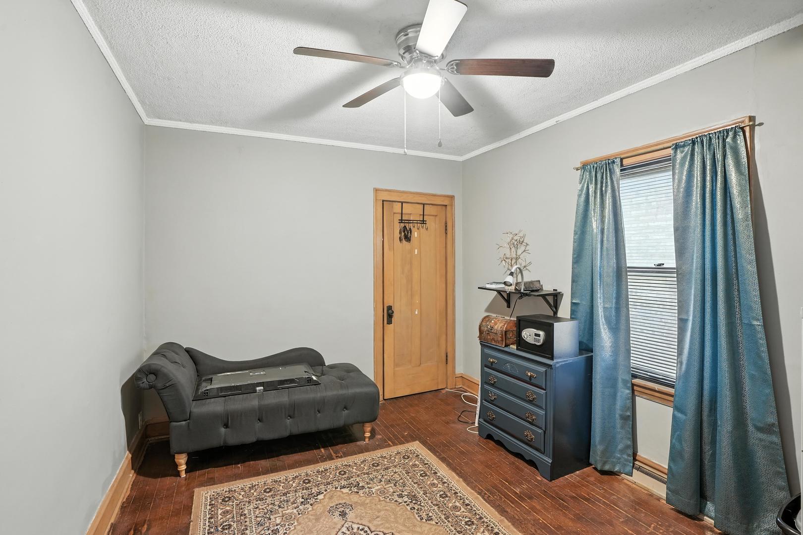 4224 N Oriole Avenue, Norridge, IL 60706