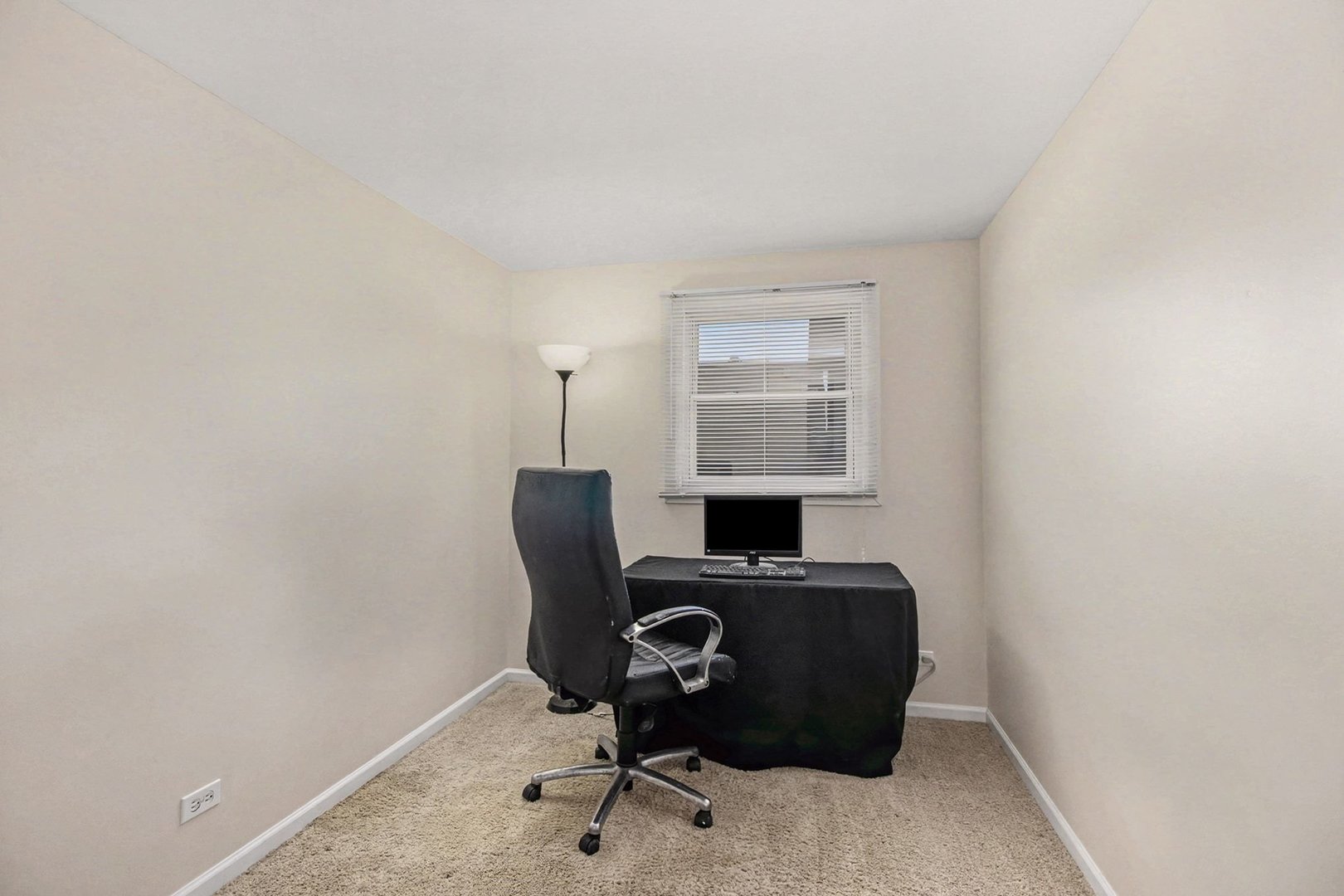 Round Lake Beach, IL 60073