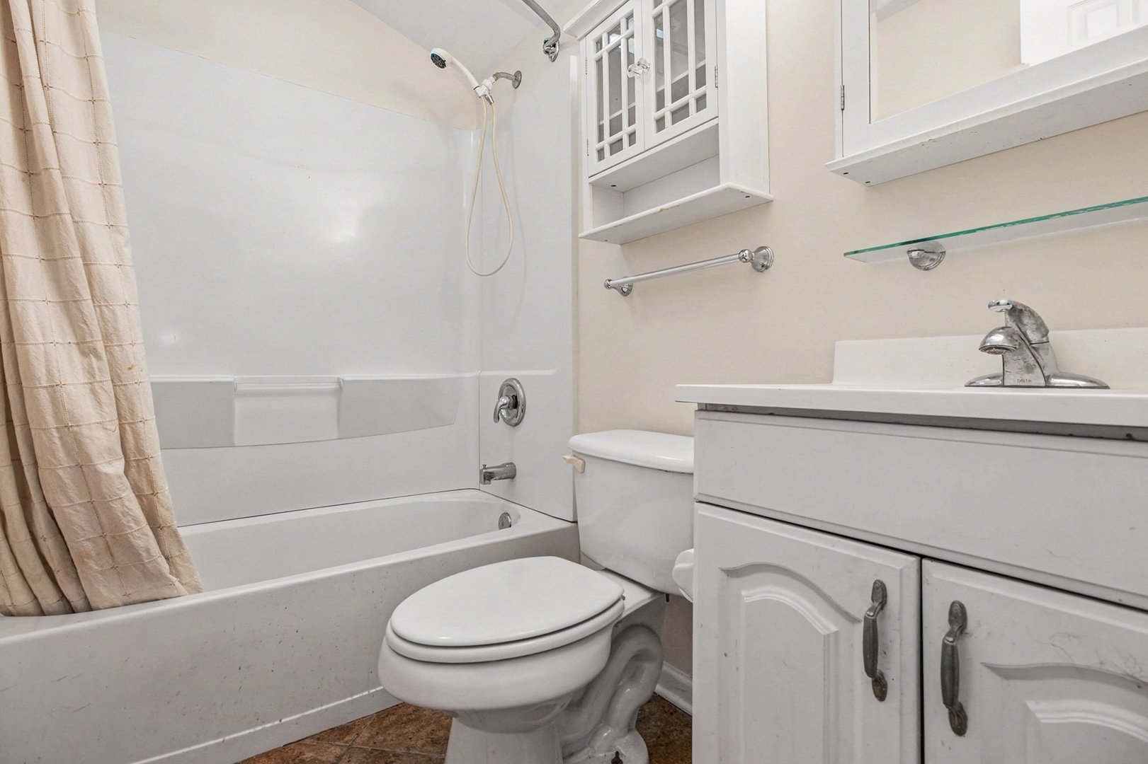 Round Lake Beach, IL 60073