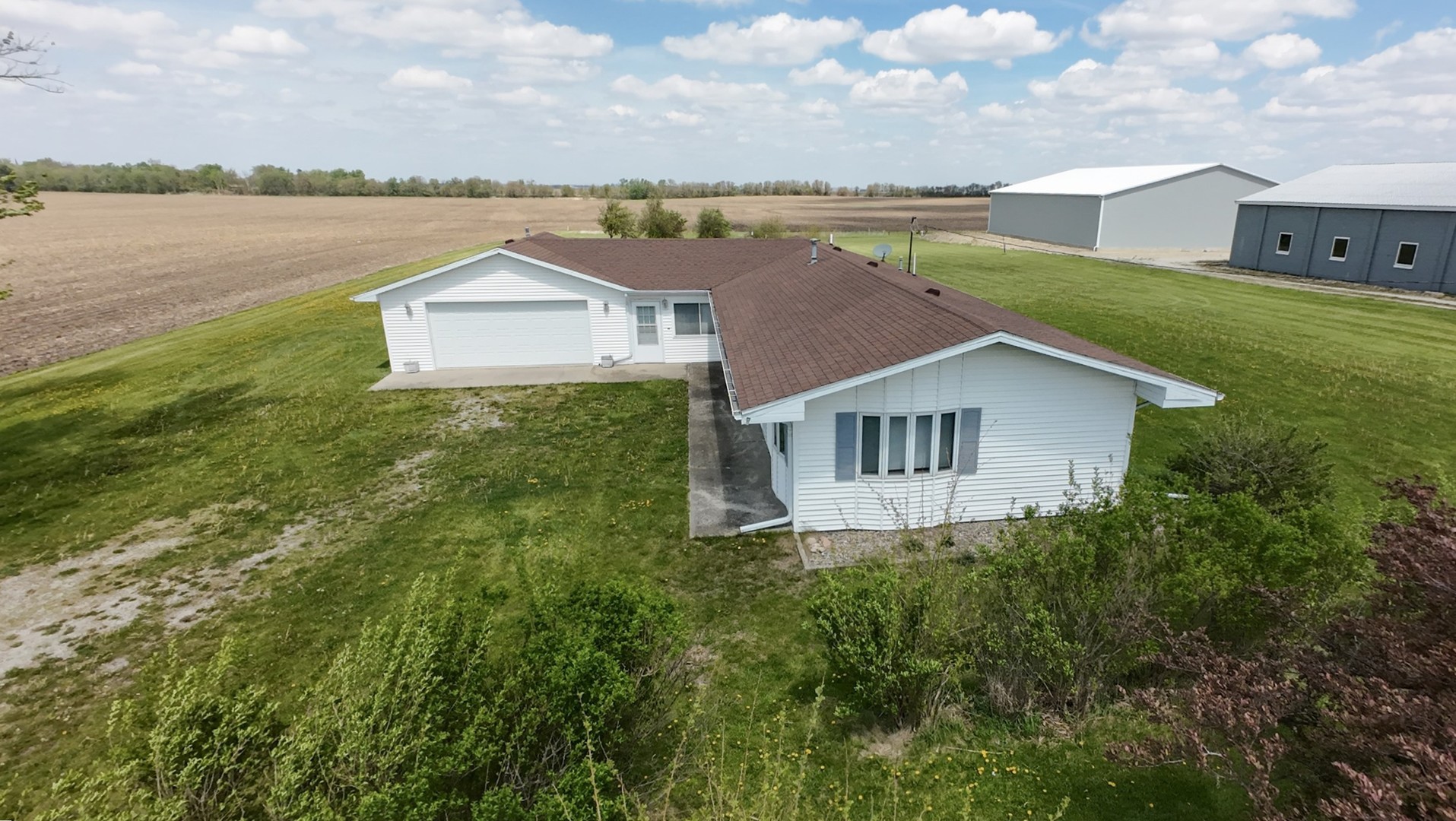 33879 E 800 Road, Chatsworth, IL 60921
