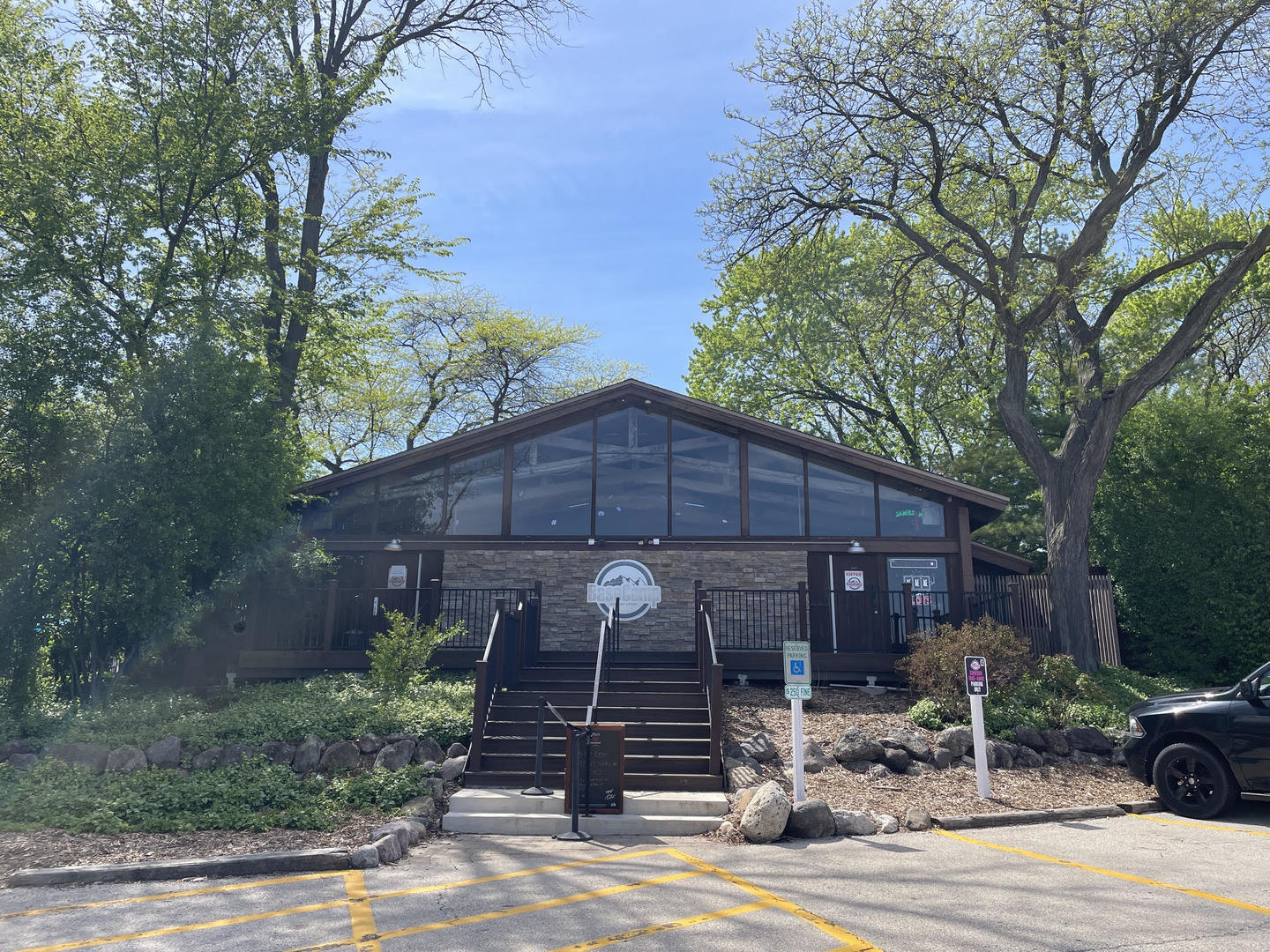 5544 E Lake Drive #A, Lisle, IL 60532