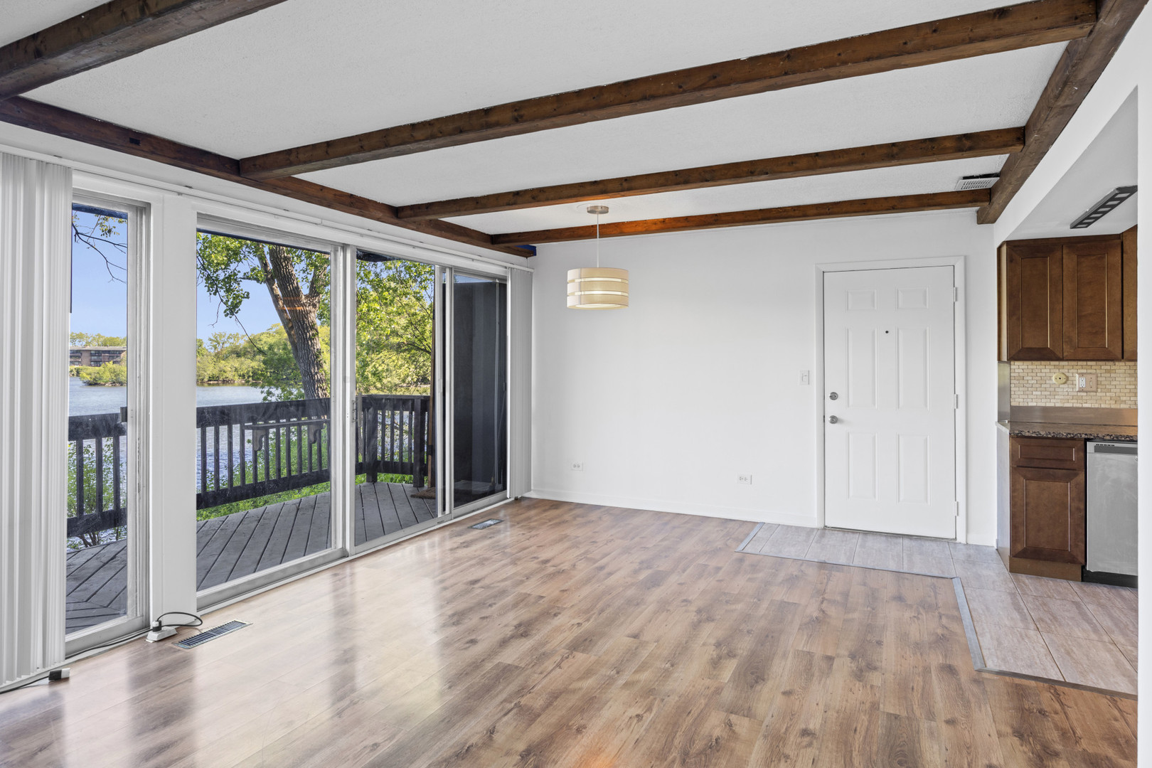 5544 E Lake Drive #A, Lisle, IL 60532