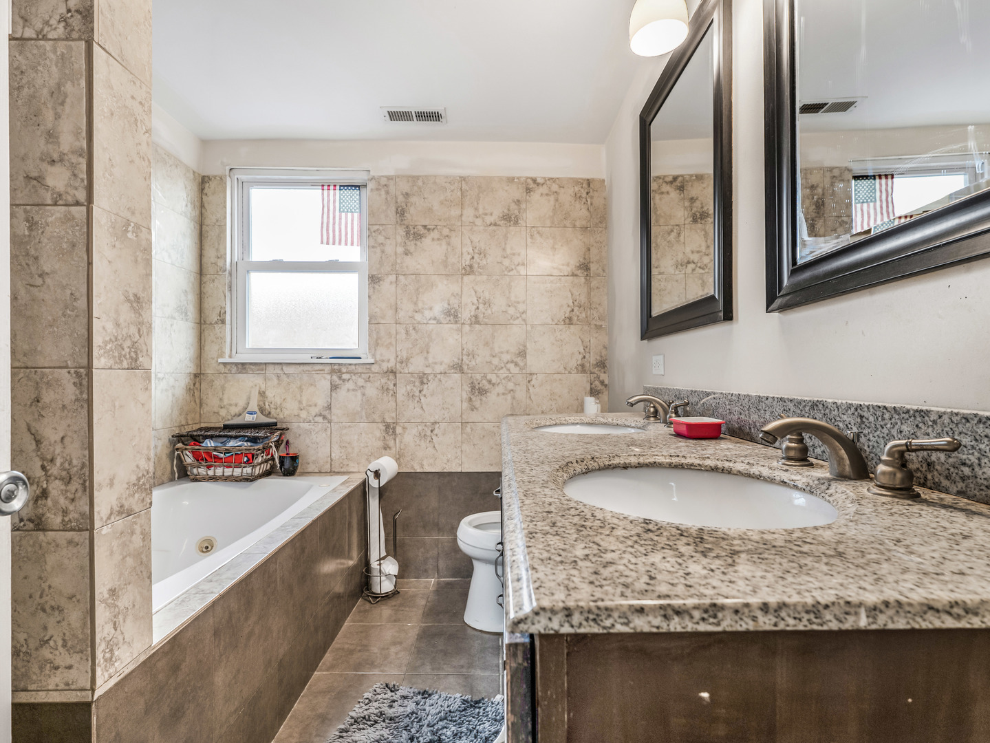 3013 N Major Avenue, Chicago, IL 60634