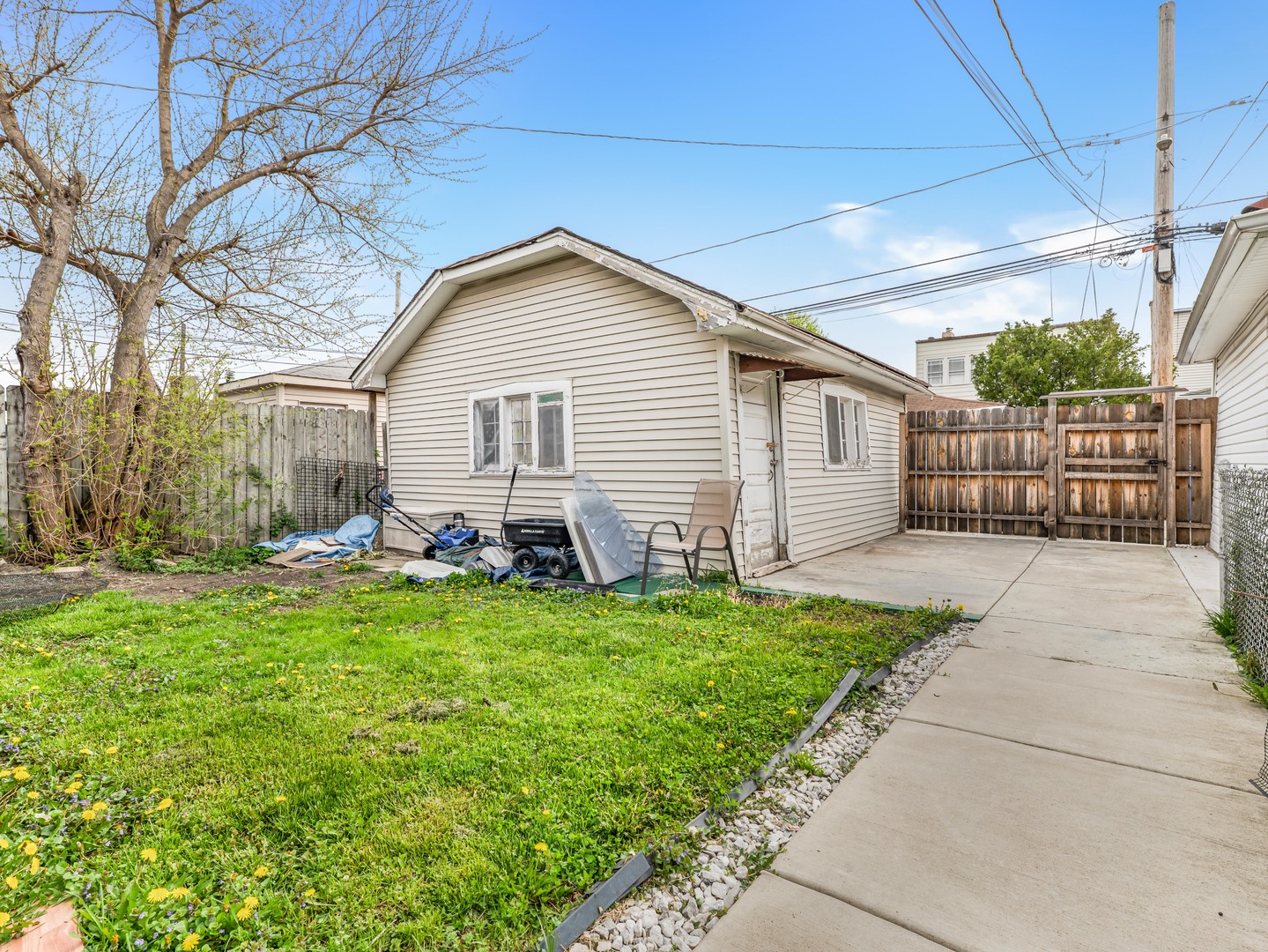 3013 N Major Avenue, Chicago, IL 60634