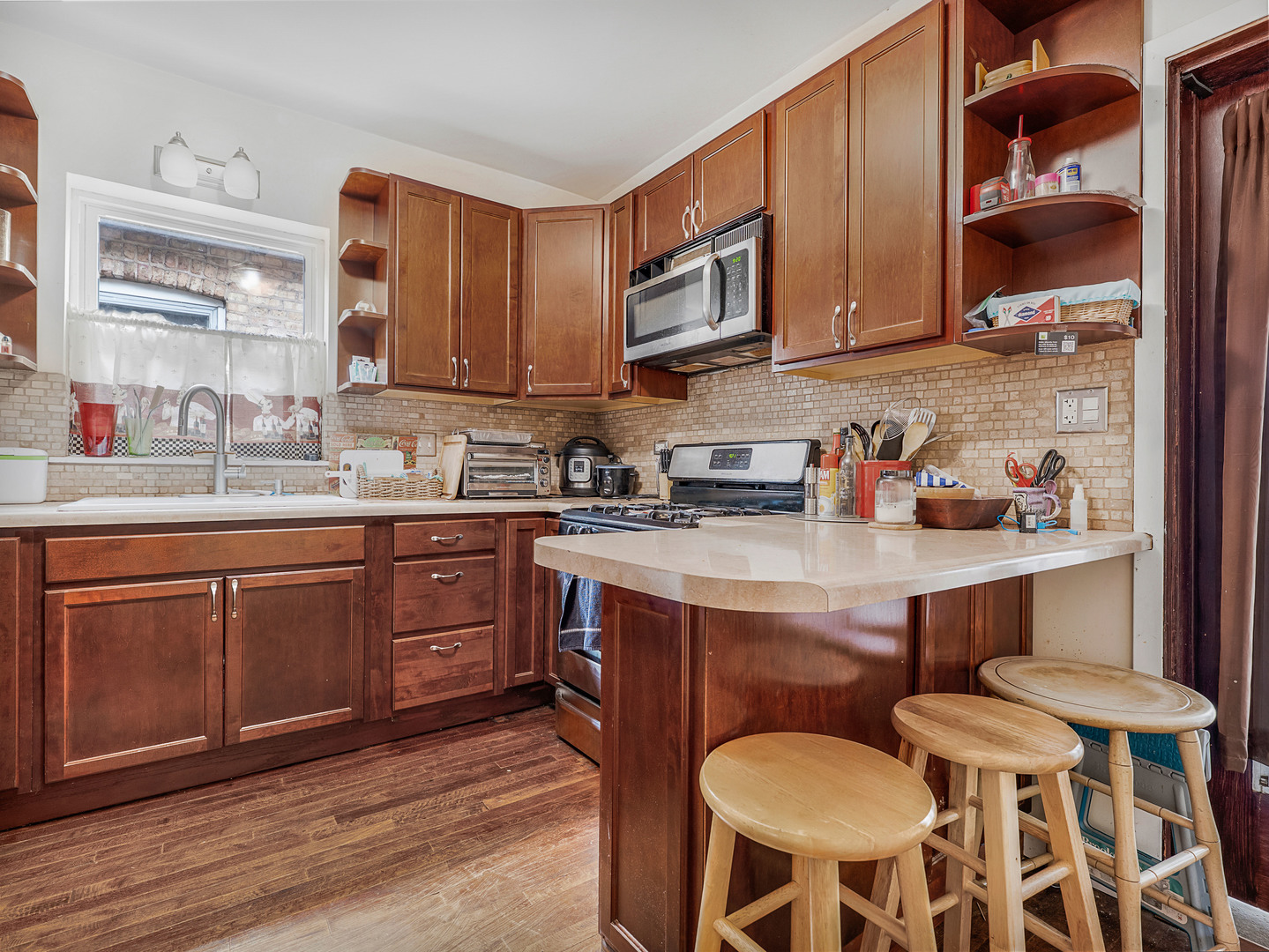 3013 N Major Avenue, Chicago, IL 60634