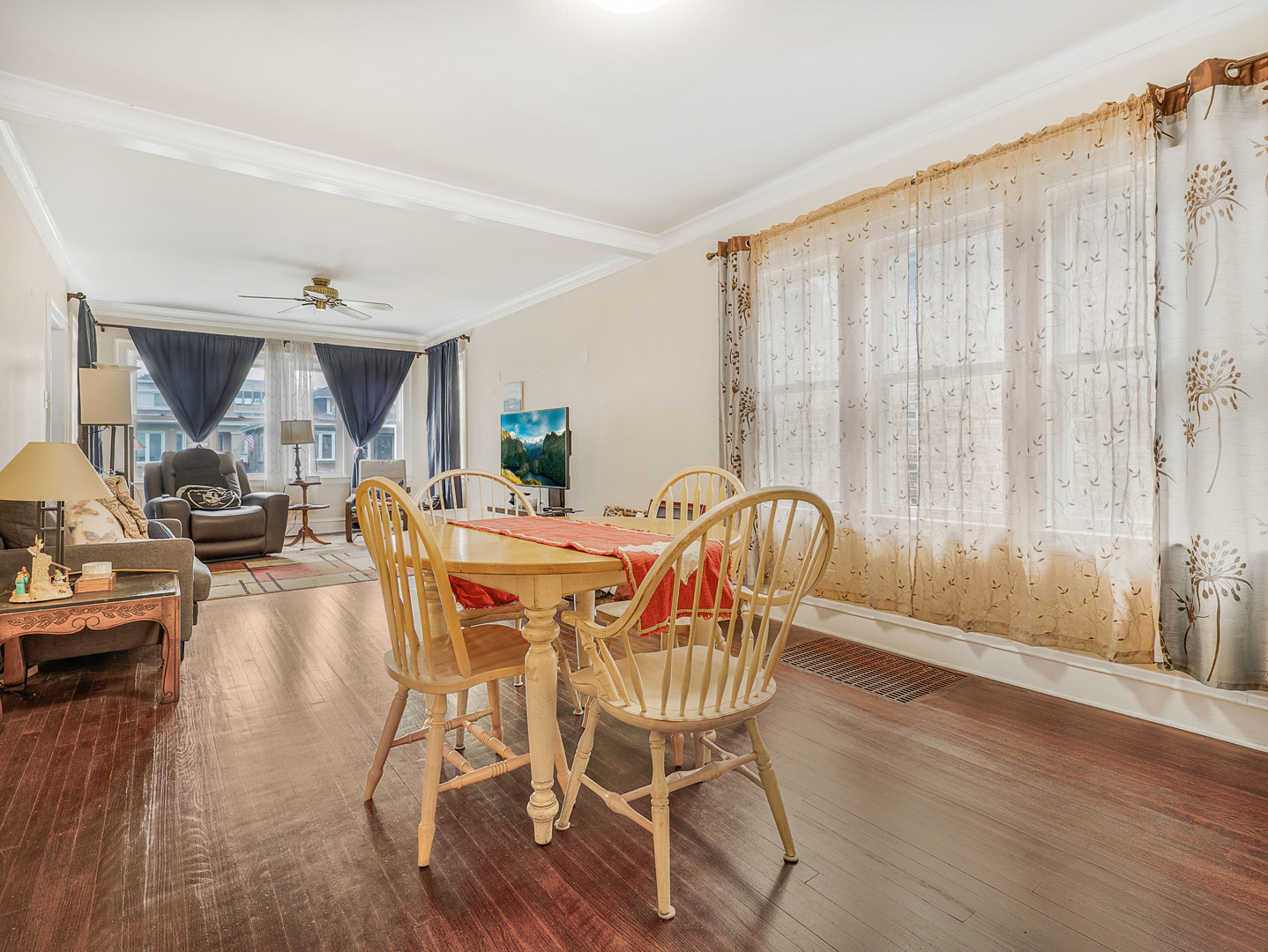 3013 N Major Avenue, Chicago, IL 60634