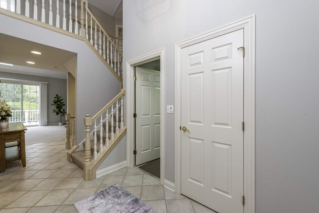 32958 N Stone Manor Drive, Grayslake, IL 60030