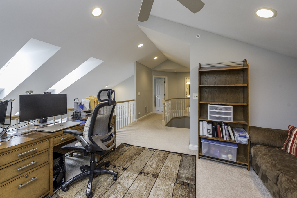 32958 N Stone Manor Drive, Grayslake, IL 60030