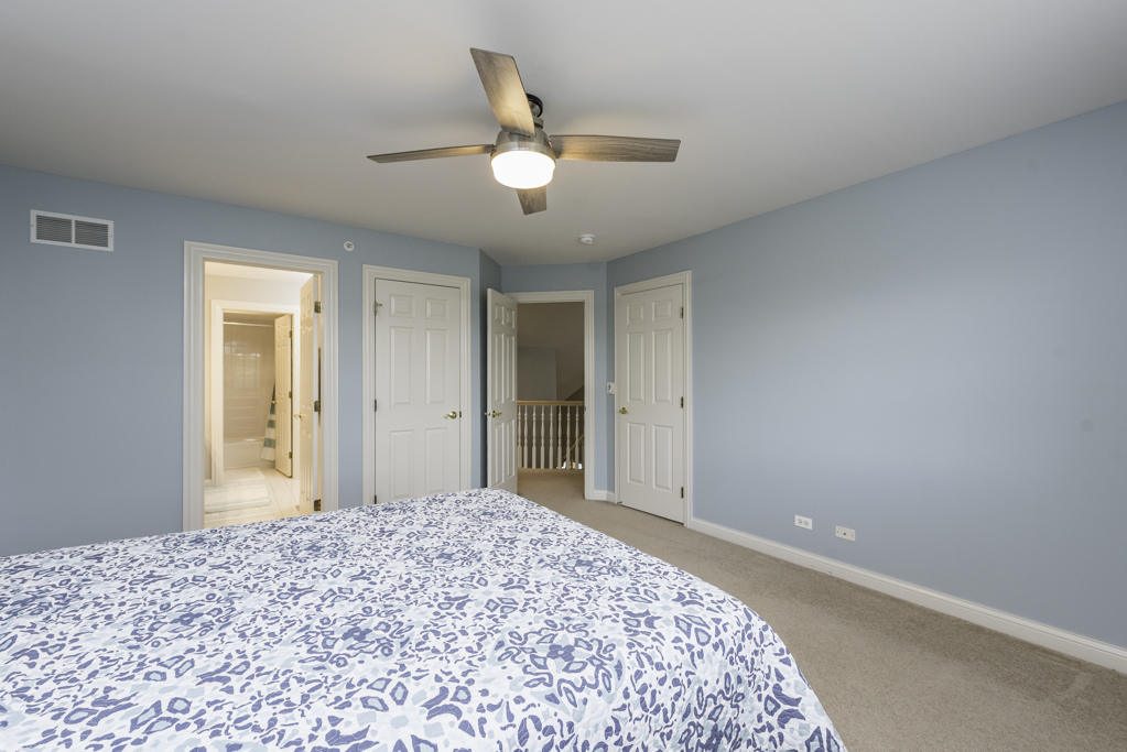 32958 N Stone Manor Drive, Grayslake, IL 60030