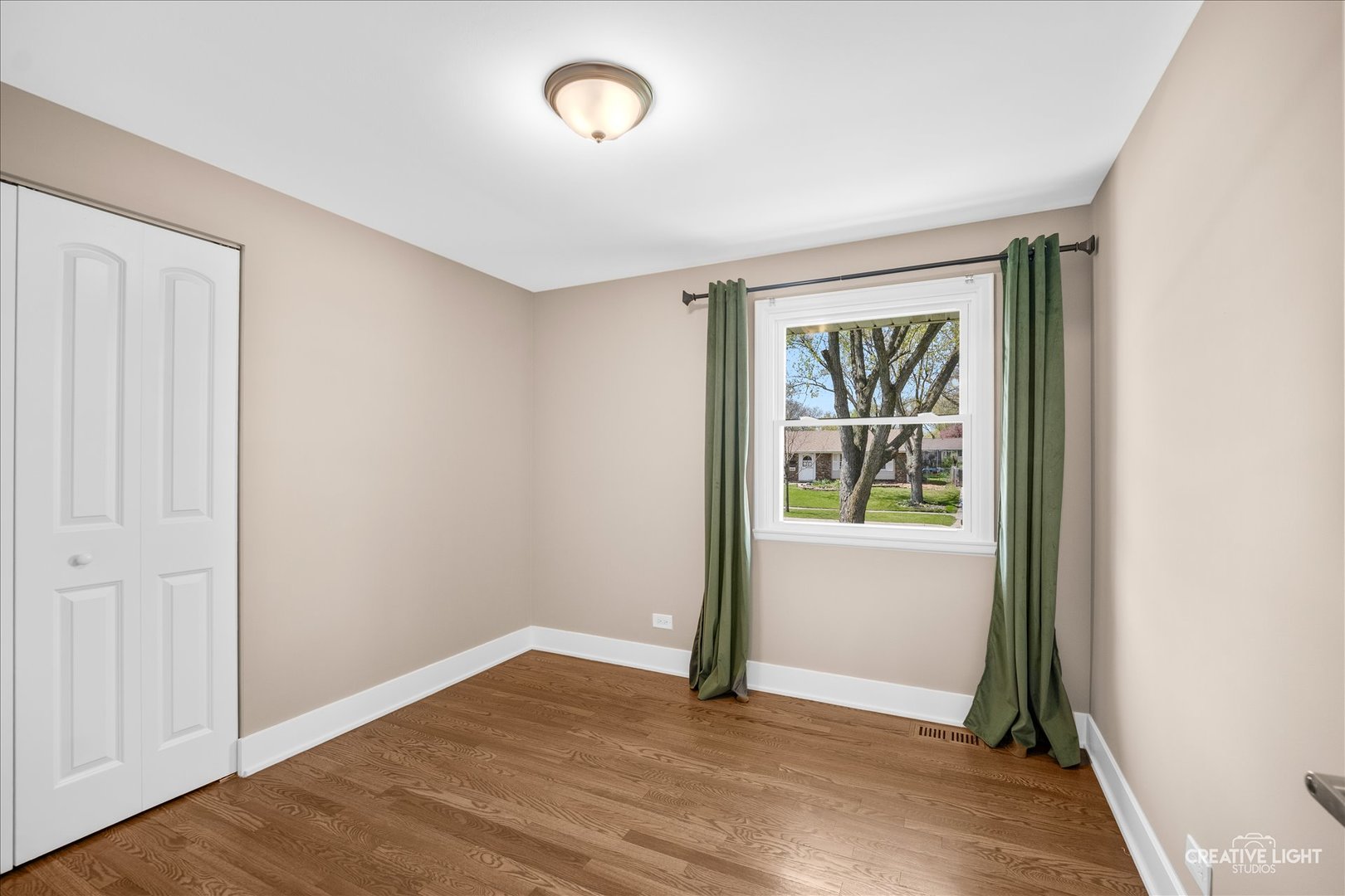 Schaumburg, IL 60193