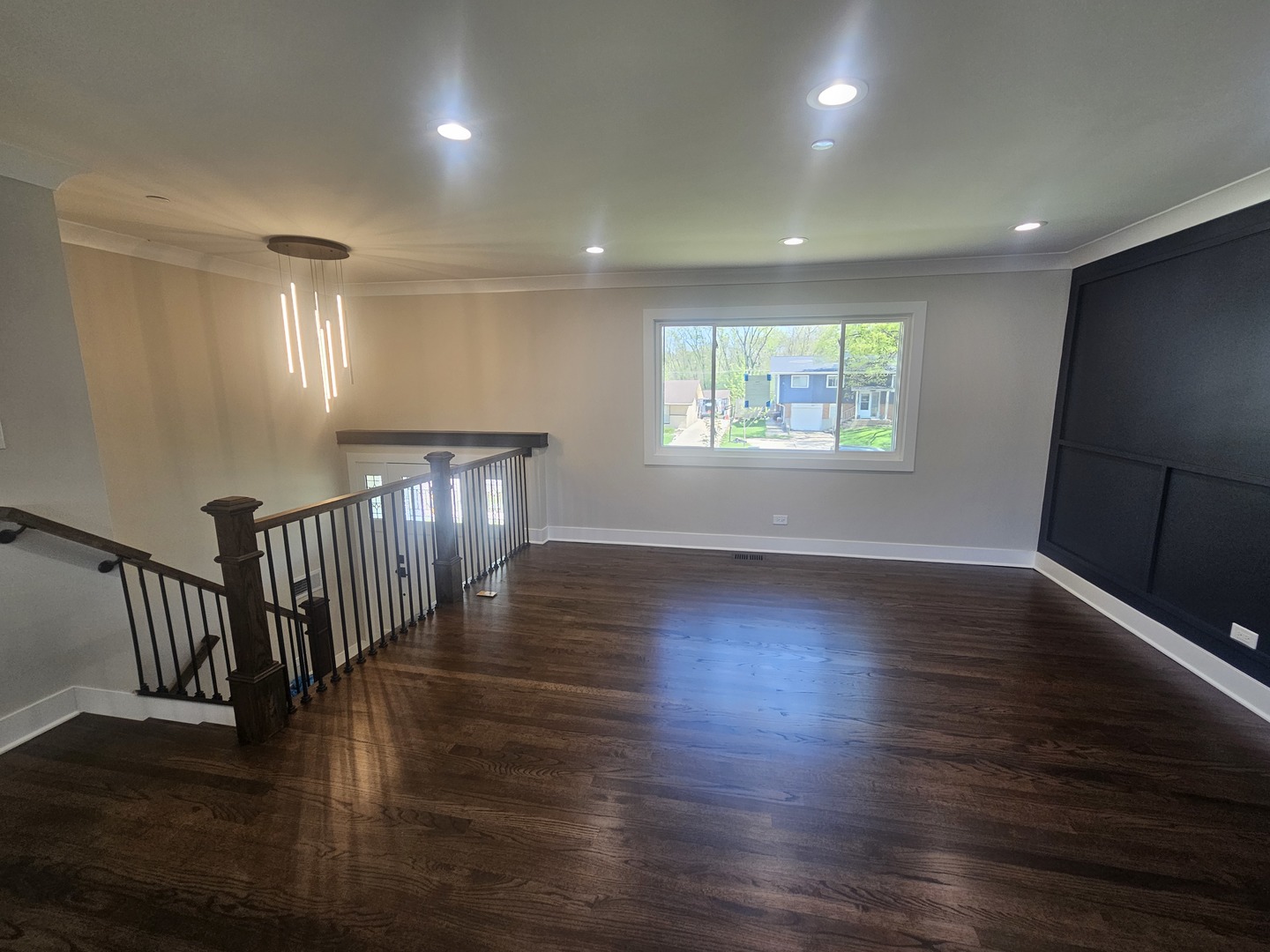 Hoffman Estates, IL 60169