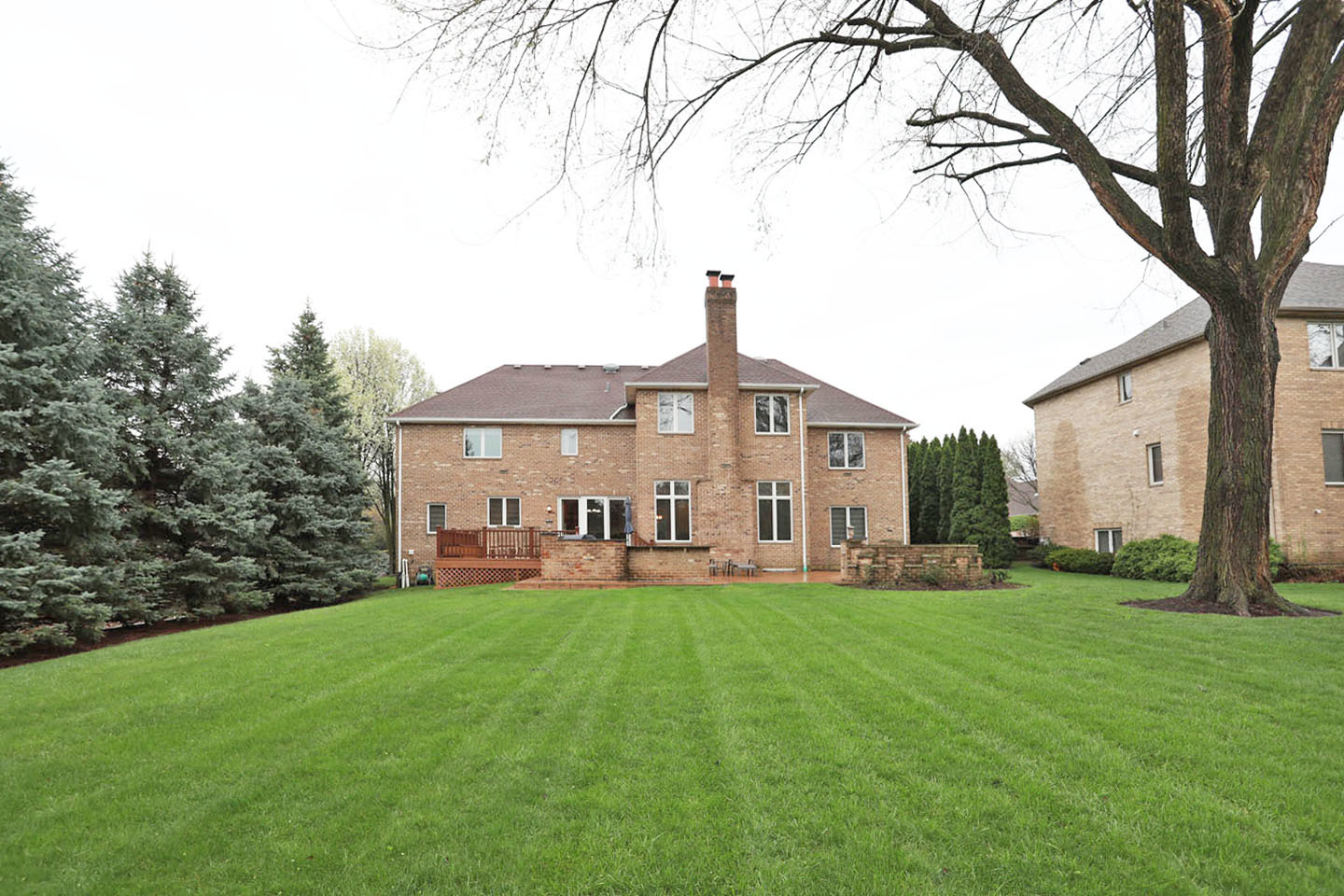 310 Jennifer Lane, Roselle, IL 60172