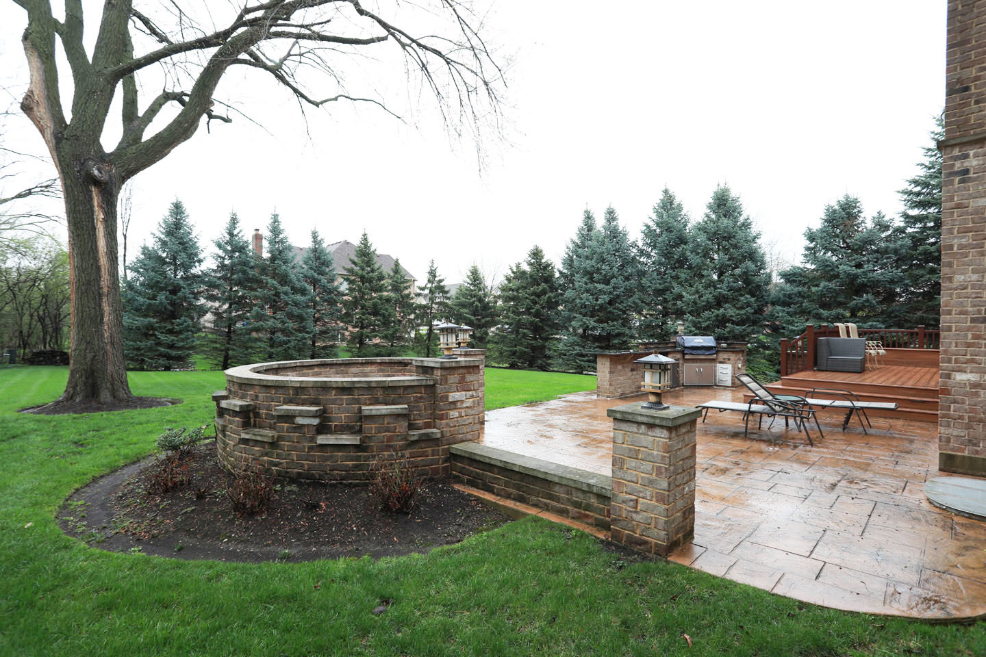 310 Jennifer Lane, Roselle, IL 60172