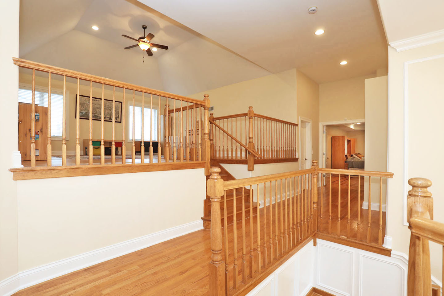 310 Jennifer Lane, Roselle, IL 60172