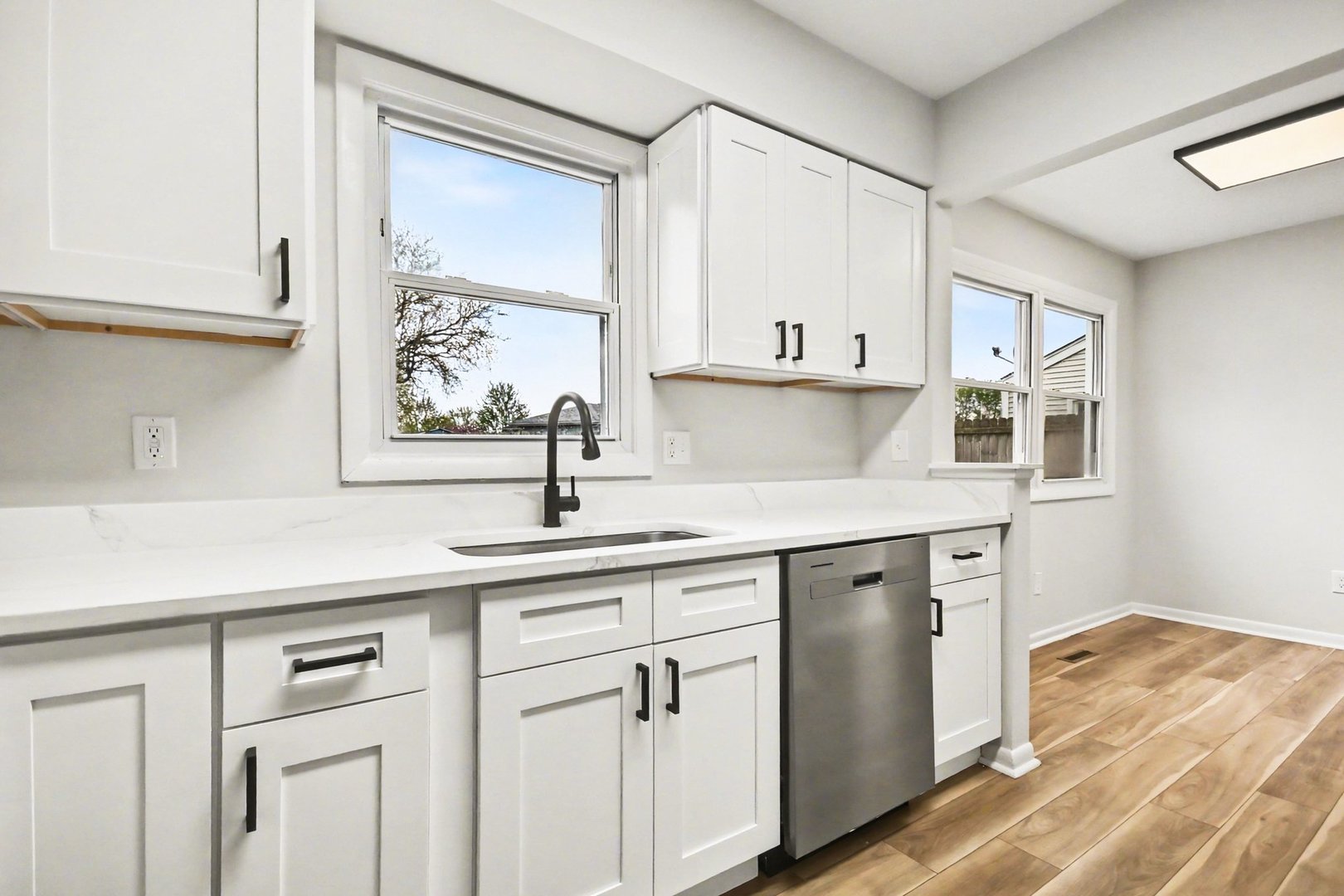 2400 Marigold Court, Aurora, IL 60506