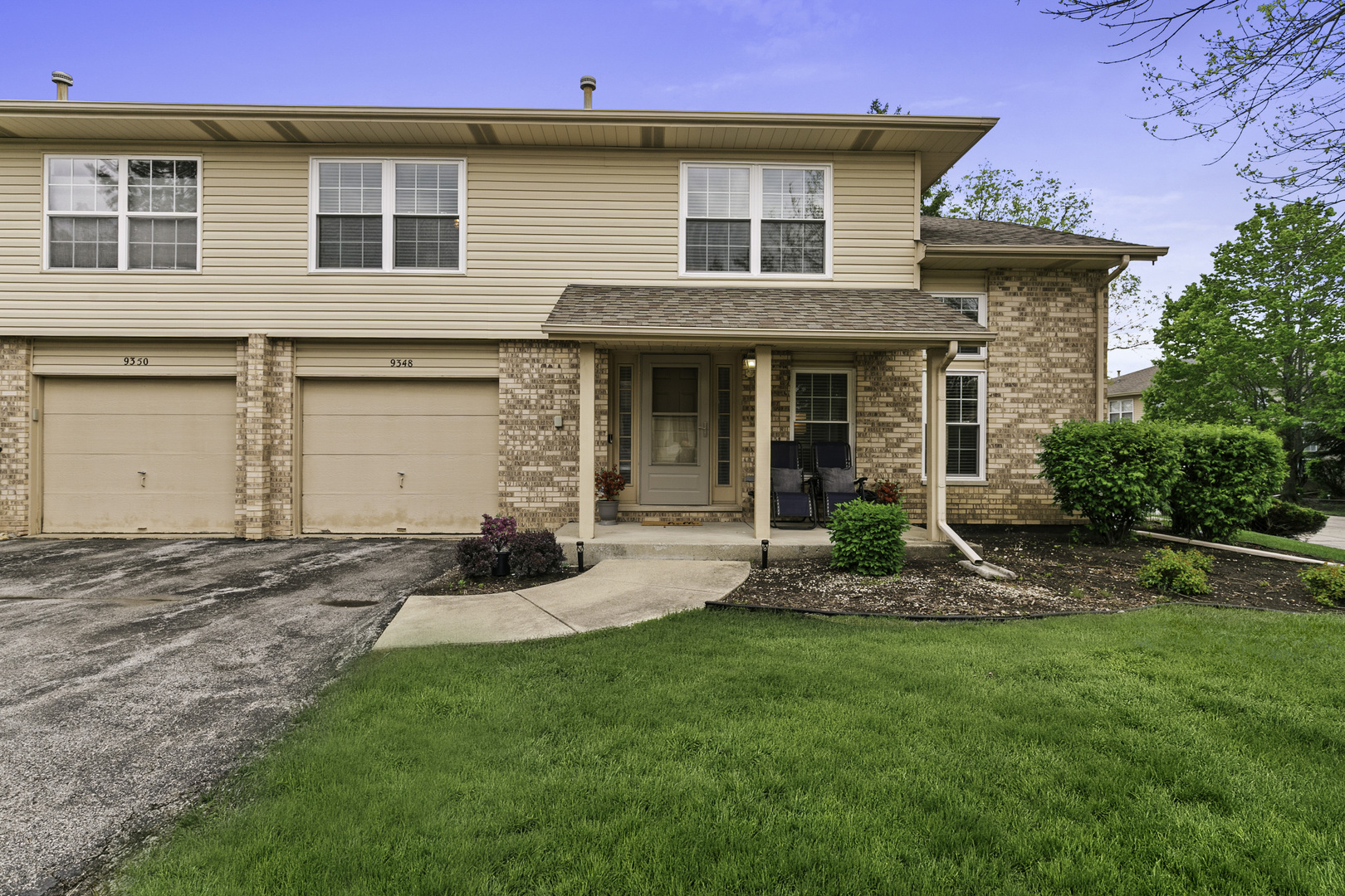 9348 Meadowview Drive, Orland Hills, IL 60487