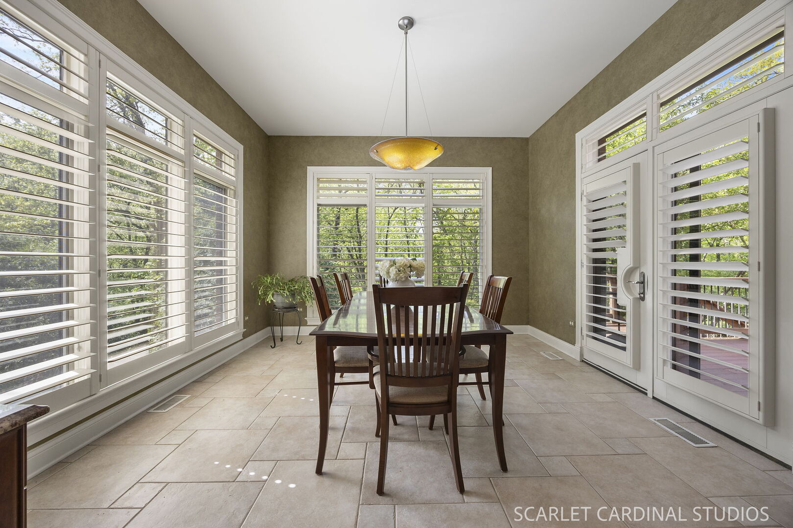 32 Baker Lane, Naperville, IL 60565