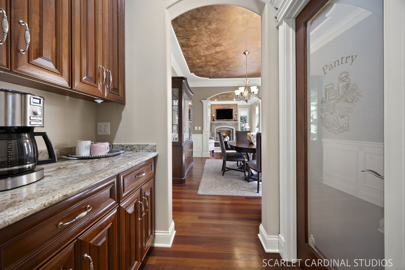32 Baker Lane, Naperville, IL 60565