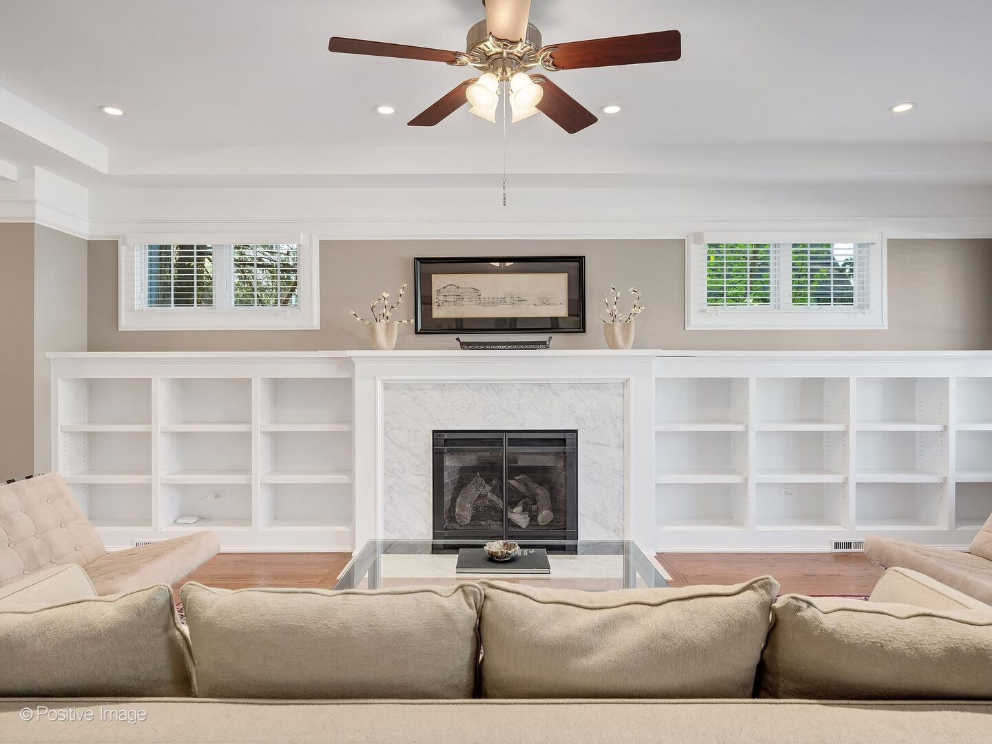 333 Kenmore Avenue, Elmhurst, IL 60126