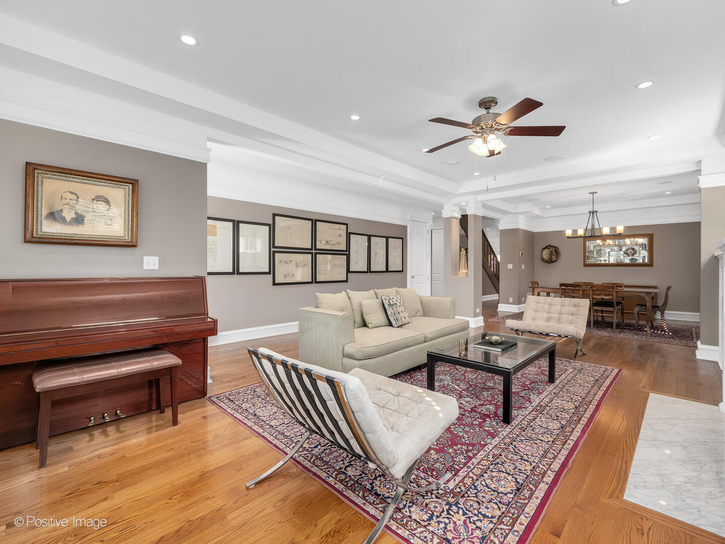 333 Kenmore Avenue, Elmhurst, IL 60126